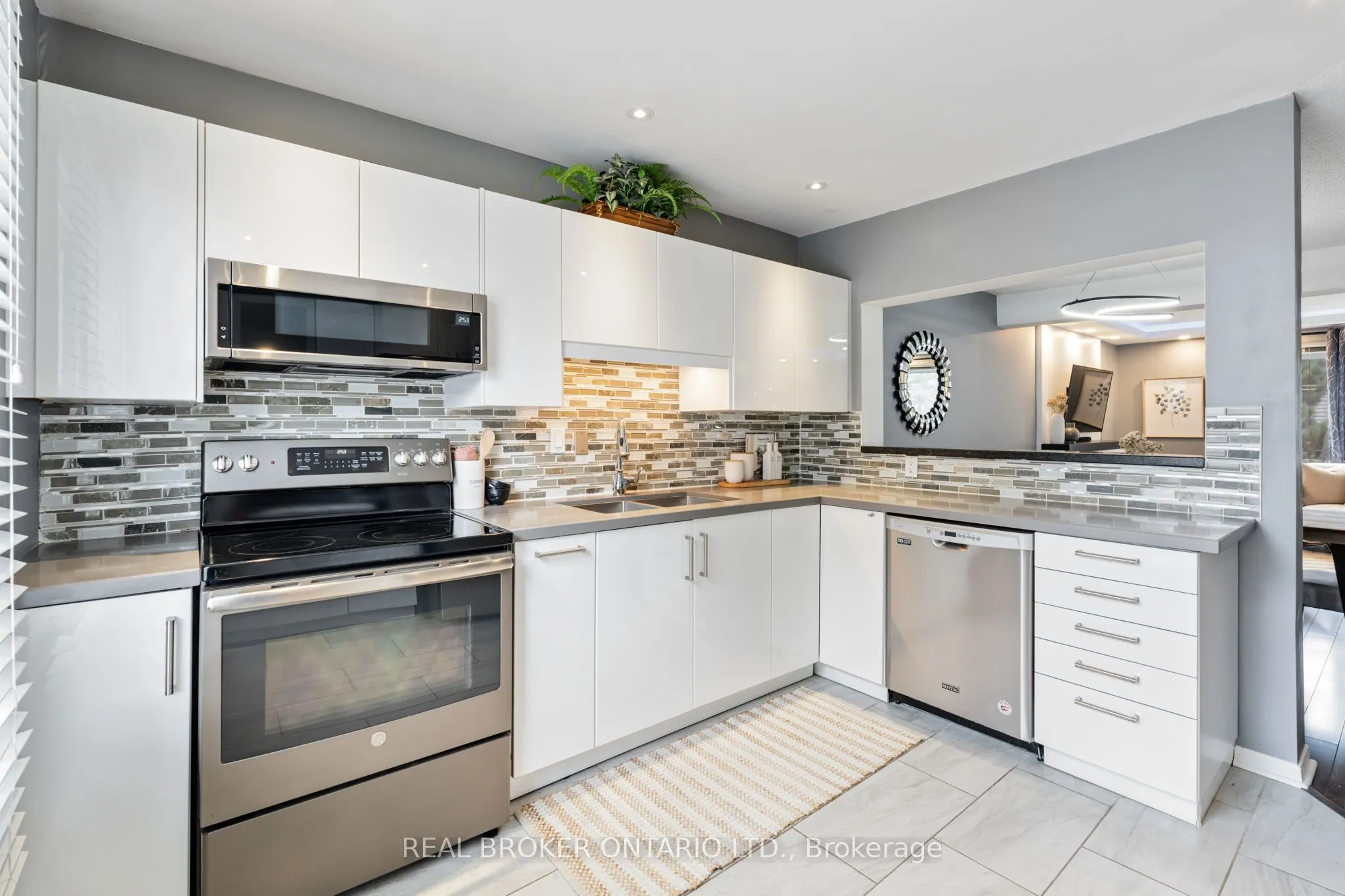 2440 Bromsgrove Road, #70