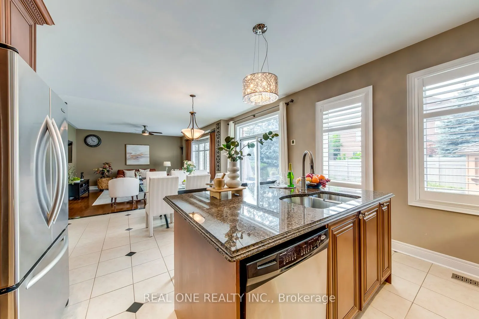 1507 Arrowhead Road