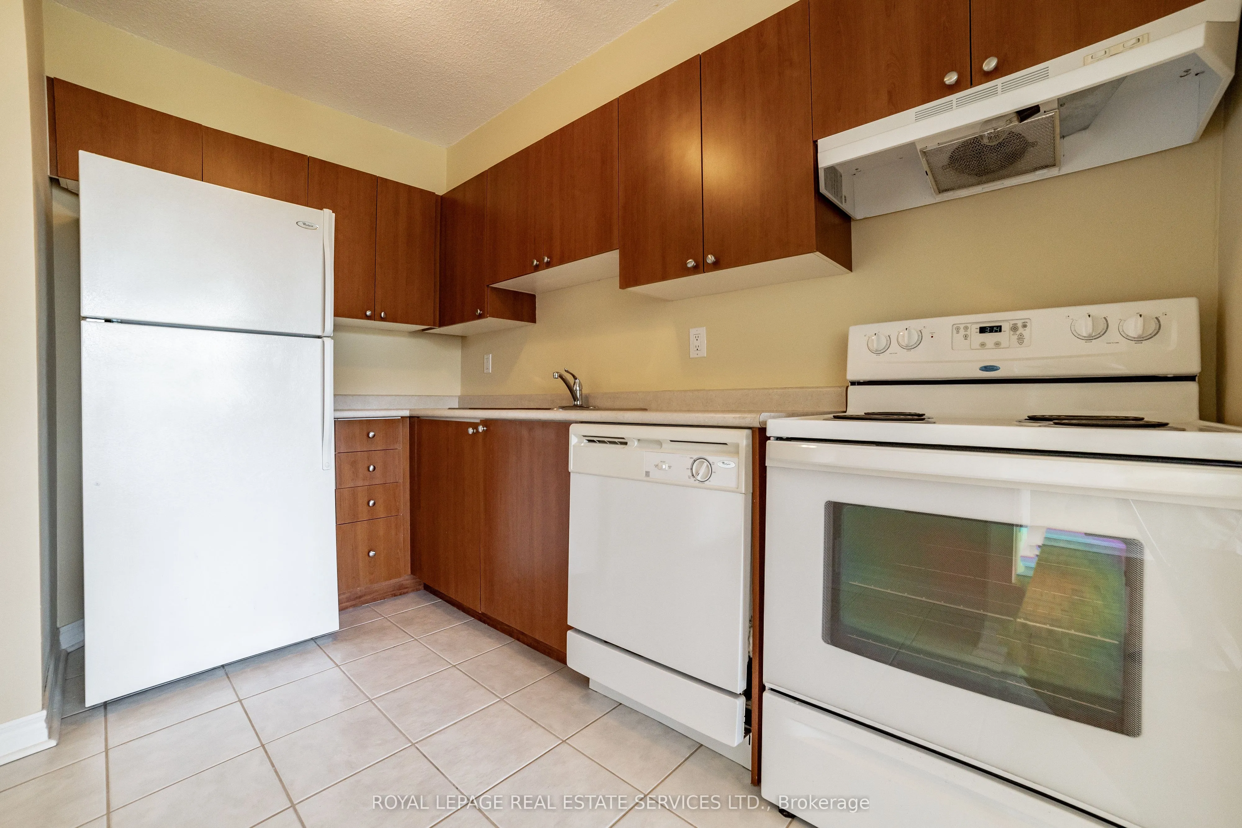 3501 Glen Erin Drive, #311