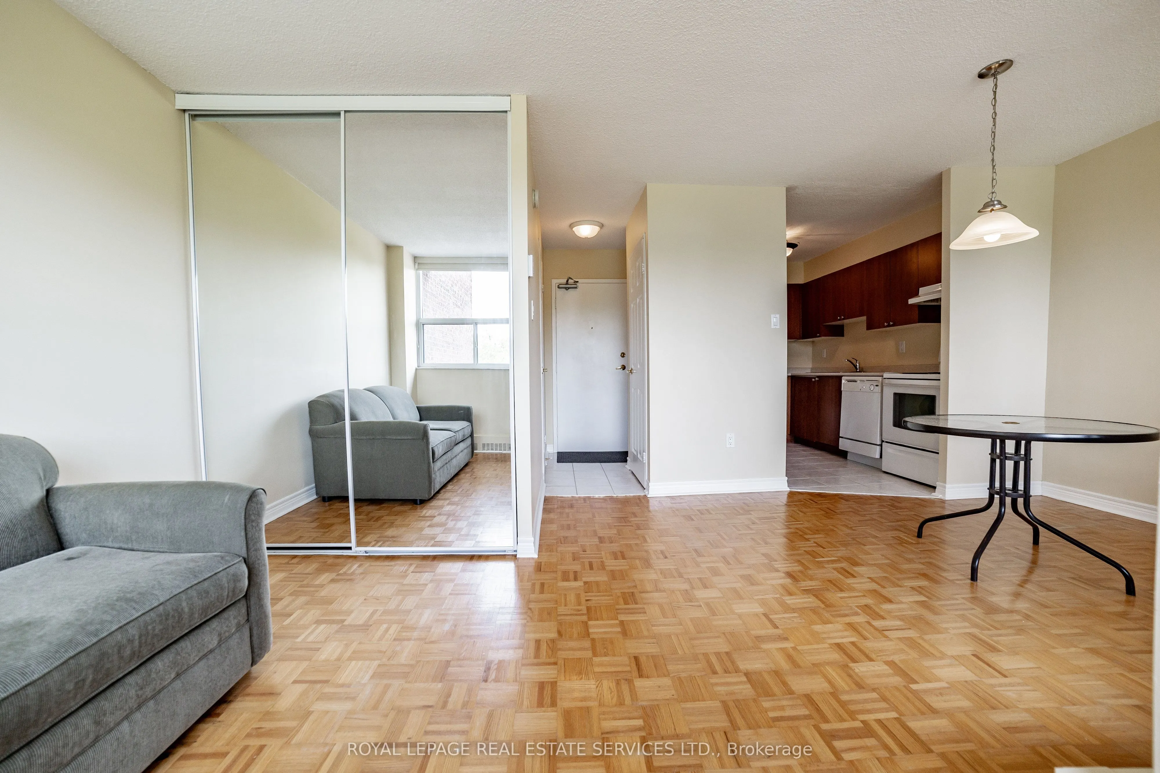 3501 Glen Erin Drive, #311
