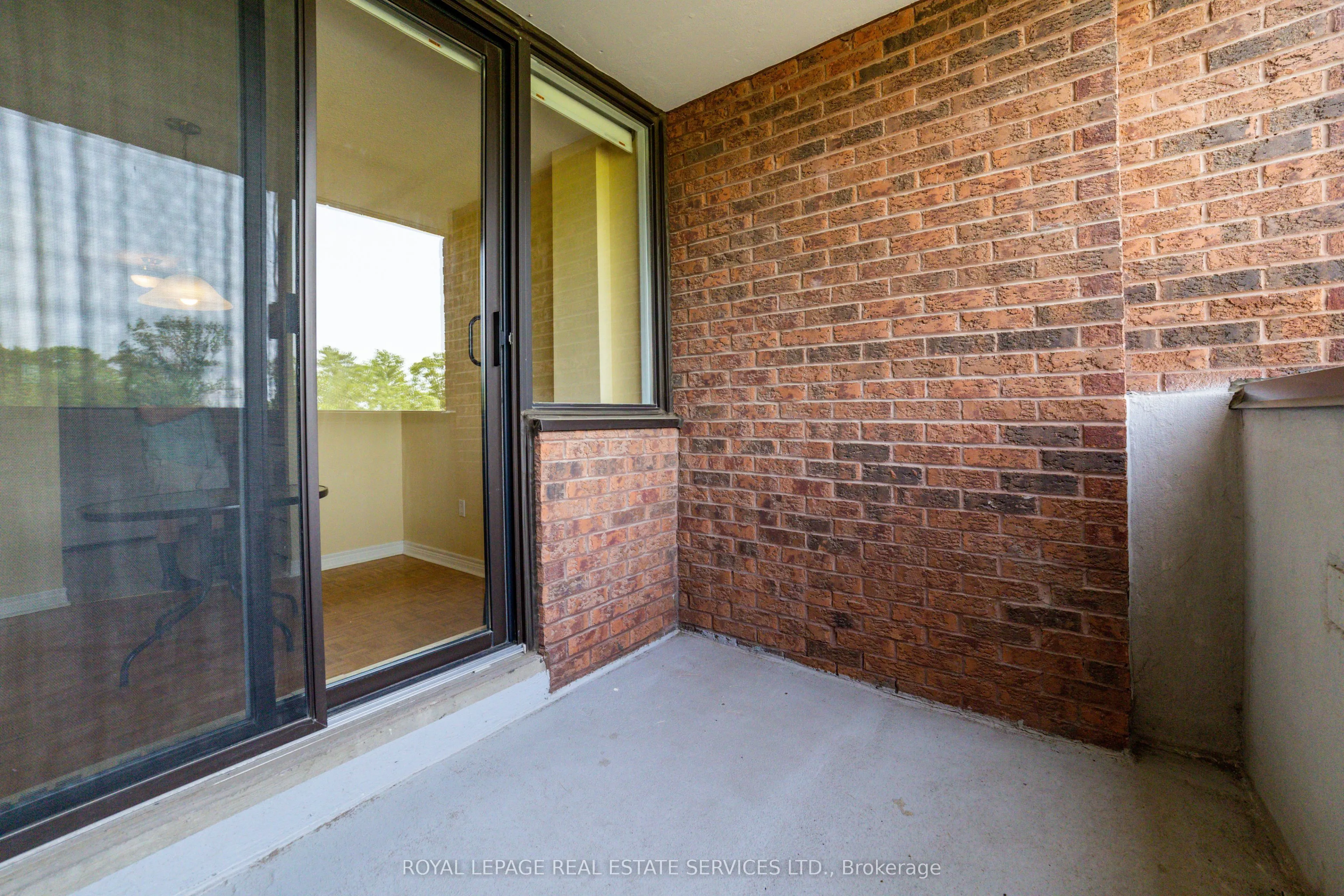 3501 Glen Erin Drive, #311