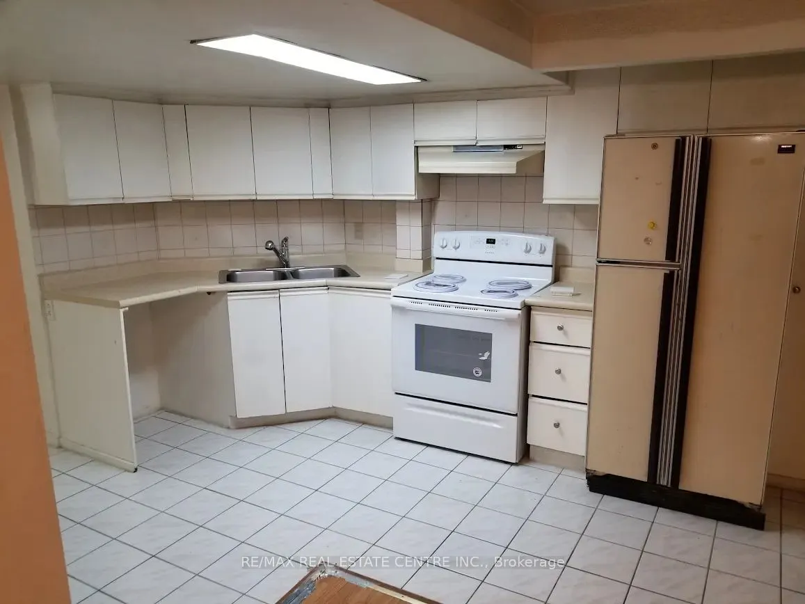 3579 Copernicus Drive, #Bsmt