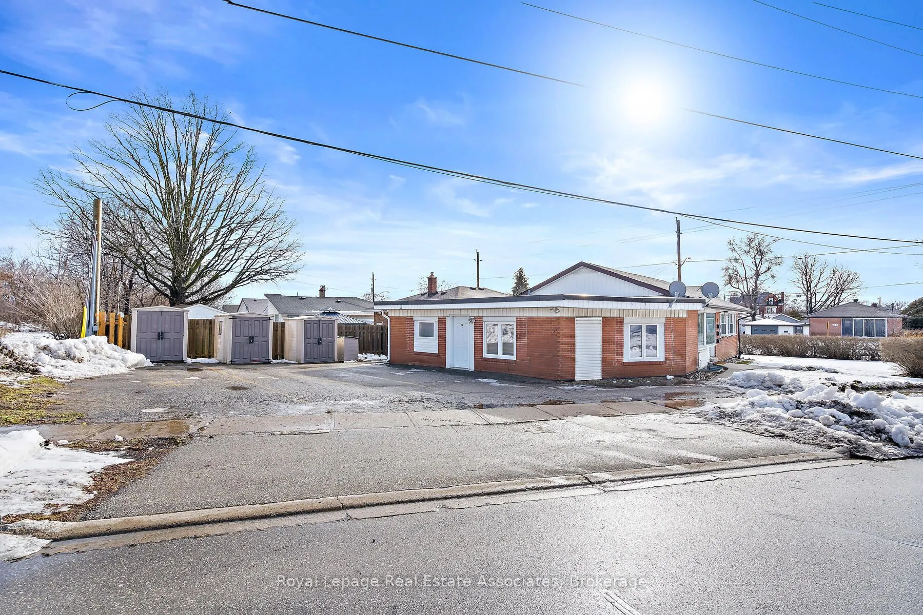 7 Rexway Drive
