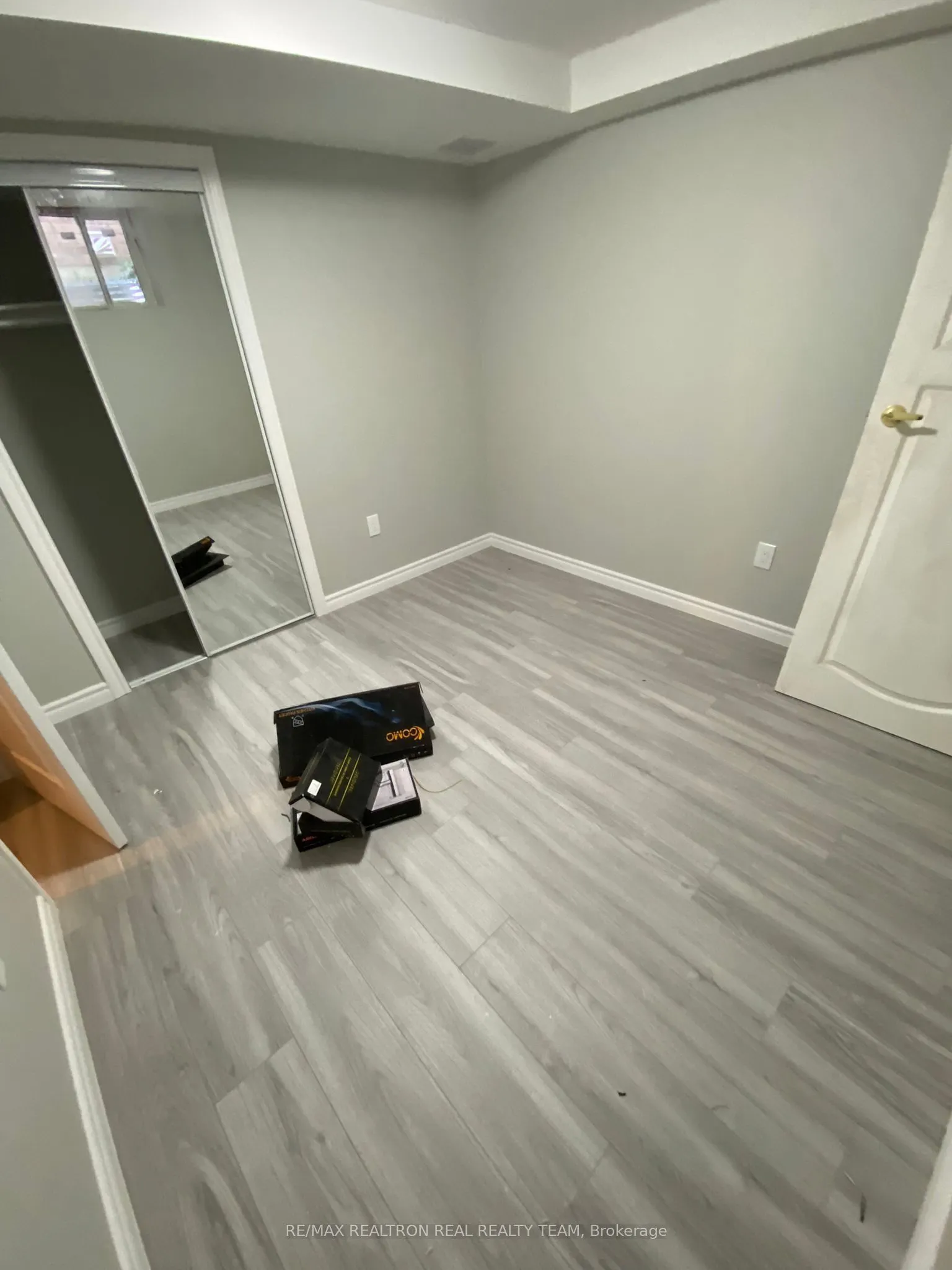 3 Gibbs Road, #Basement