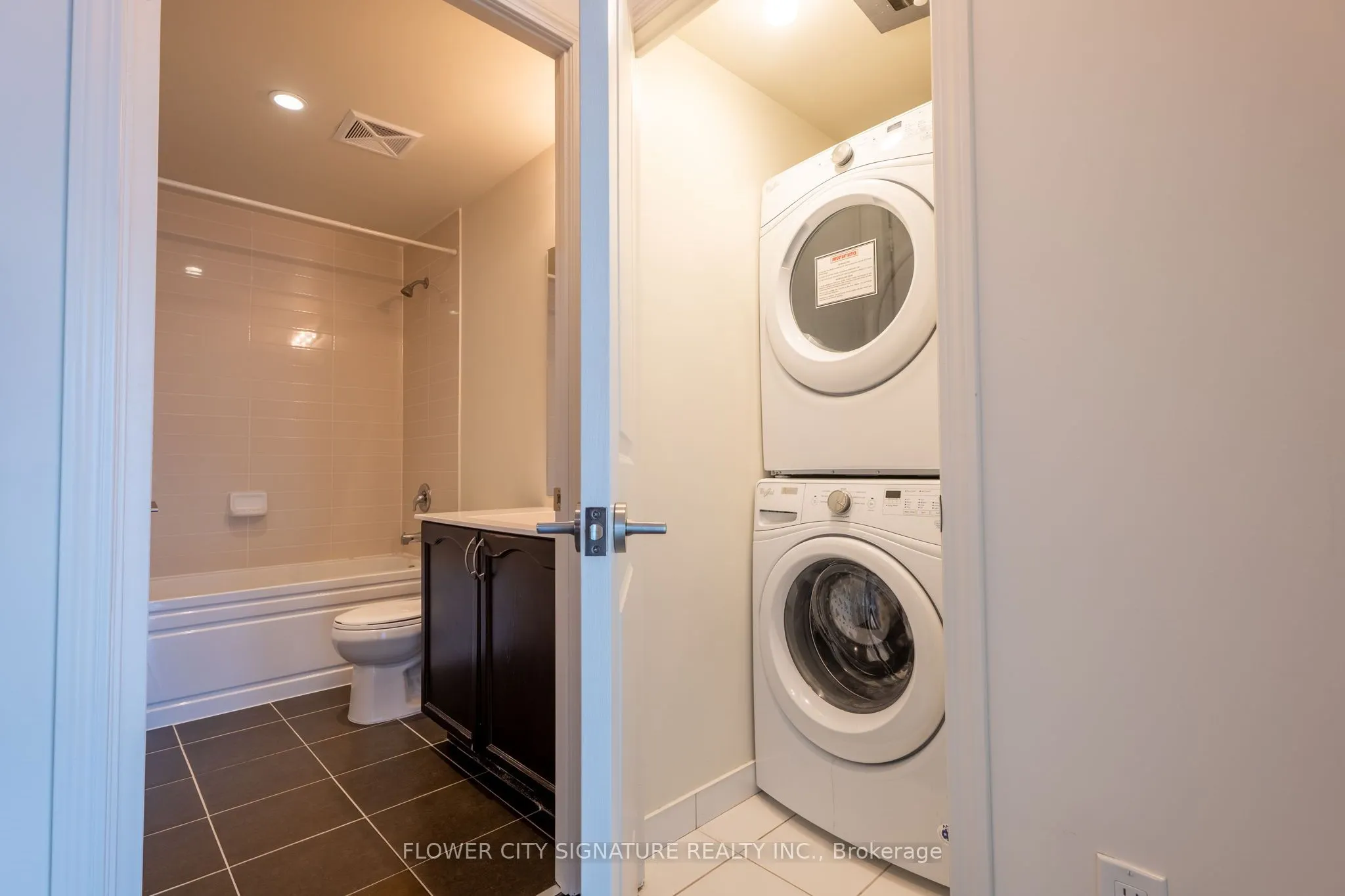 39 Annie Craig Drive, #1408