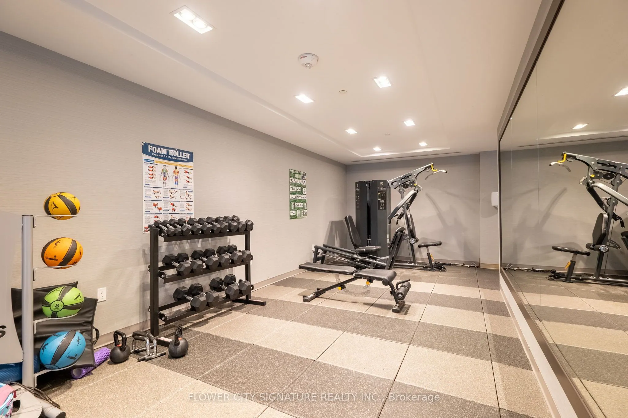 39 Annie Craig Drive, #1408