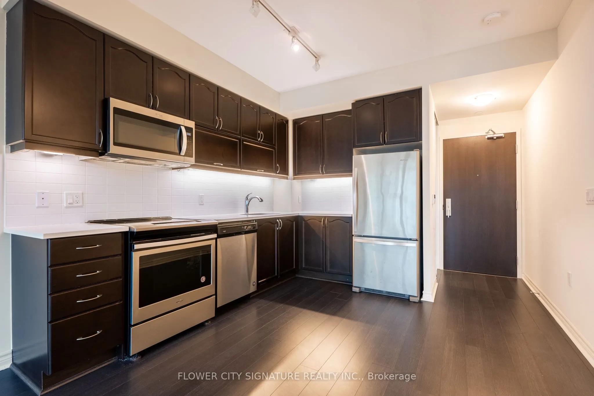 39 Annie Craig Drive, #1408