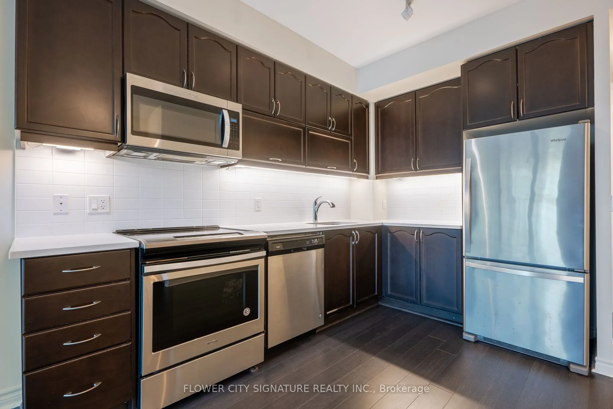 39 Annie Craig Drive, #1408