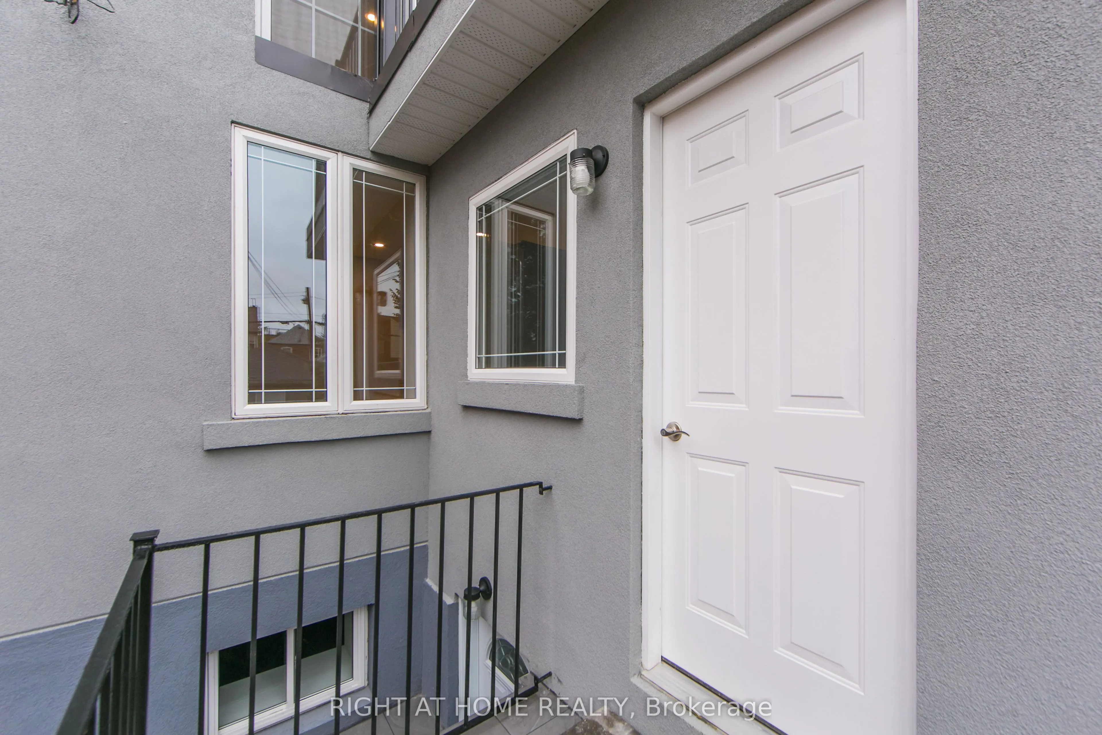 701 Dupont Street