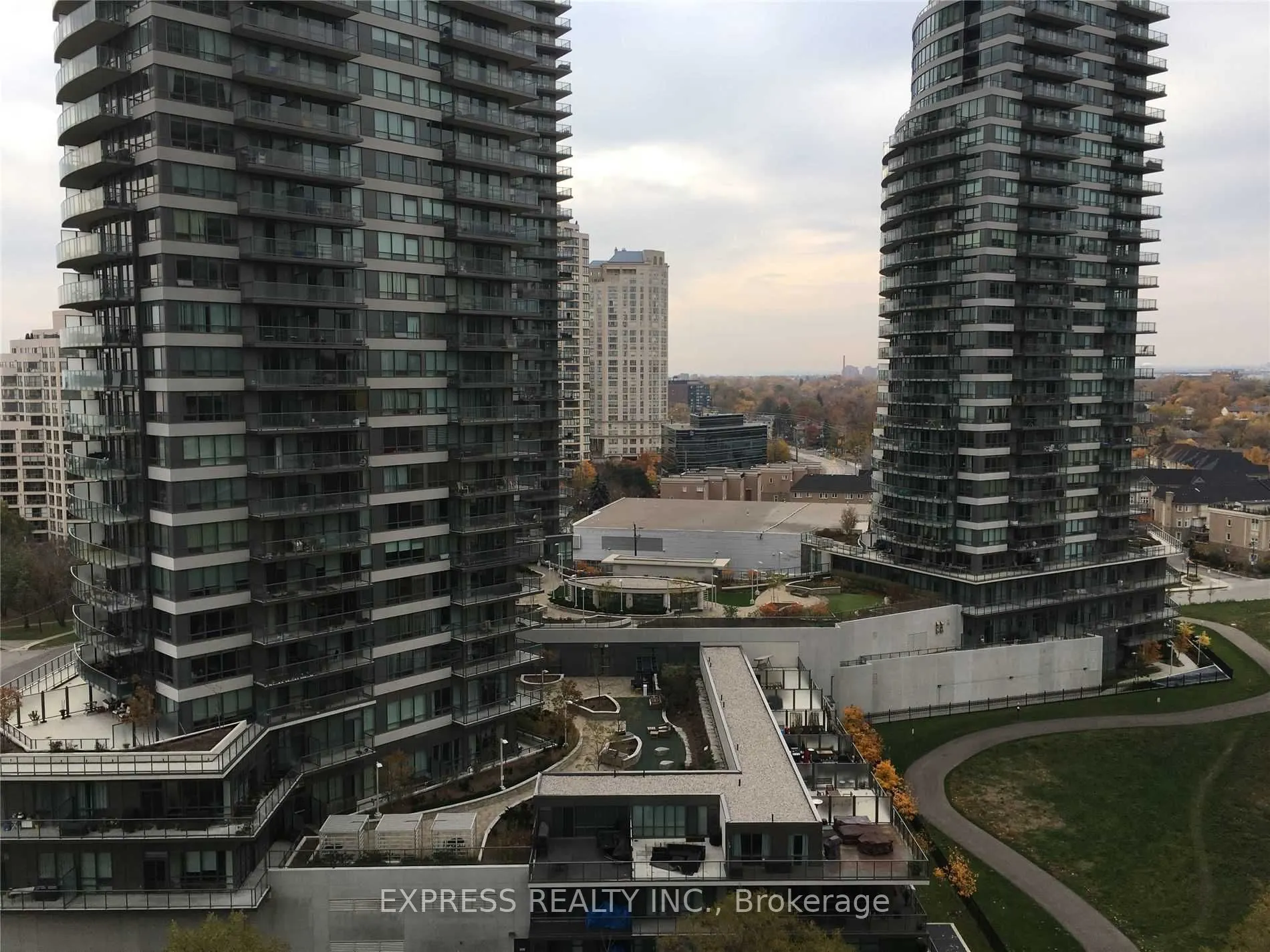 2212 Lake Shore Boulevard W, #1605