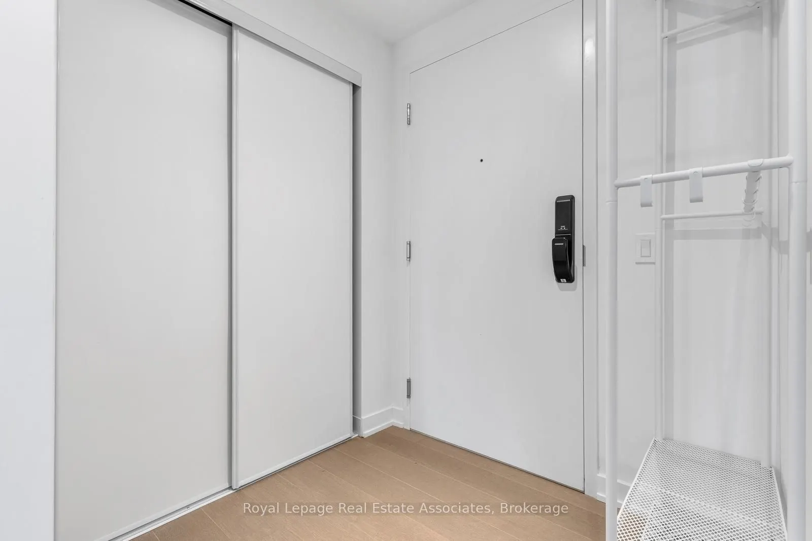 28 Ann Street, #1302