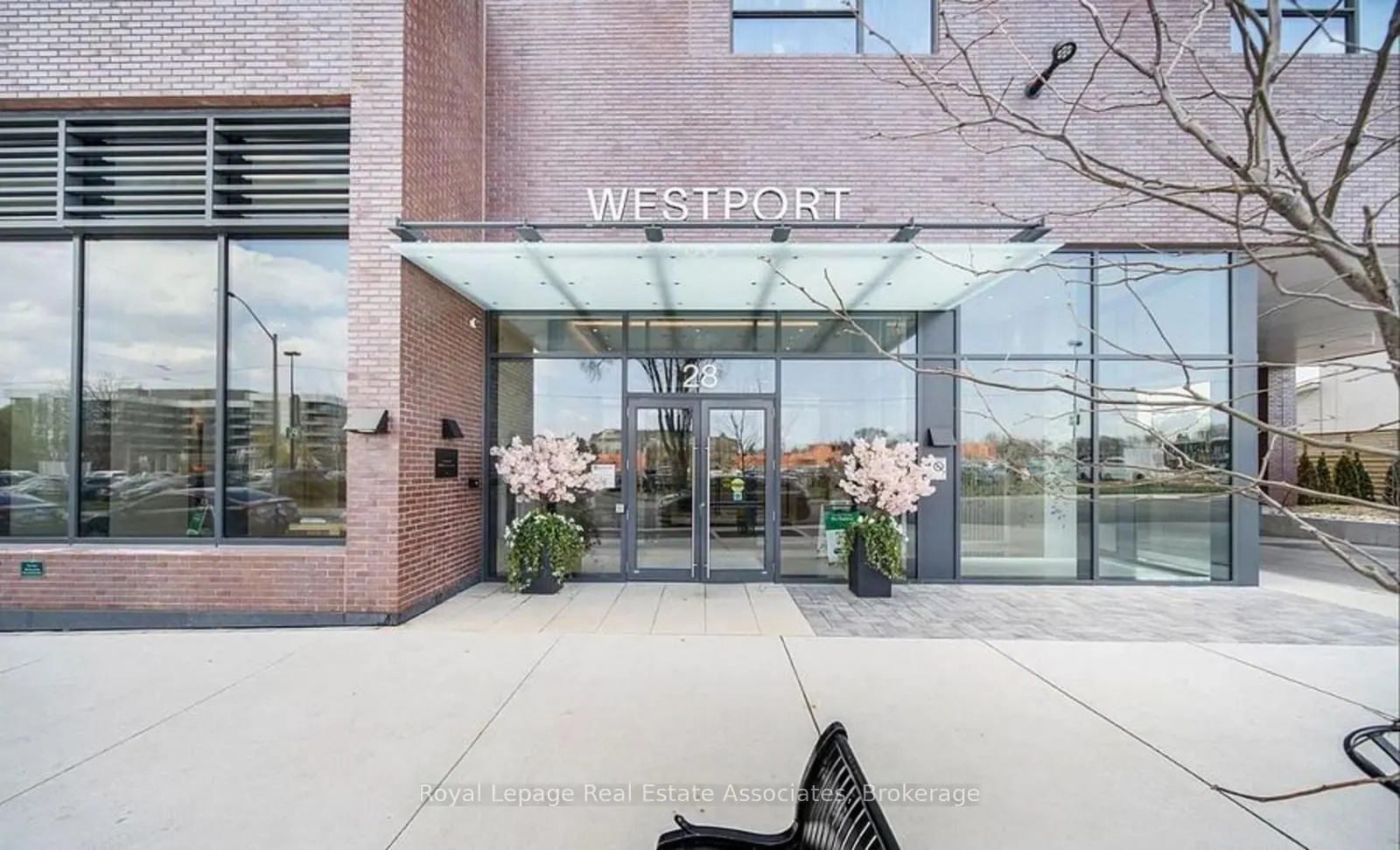 28 Ann Street, #1302
