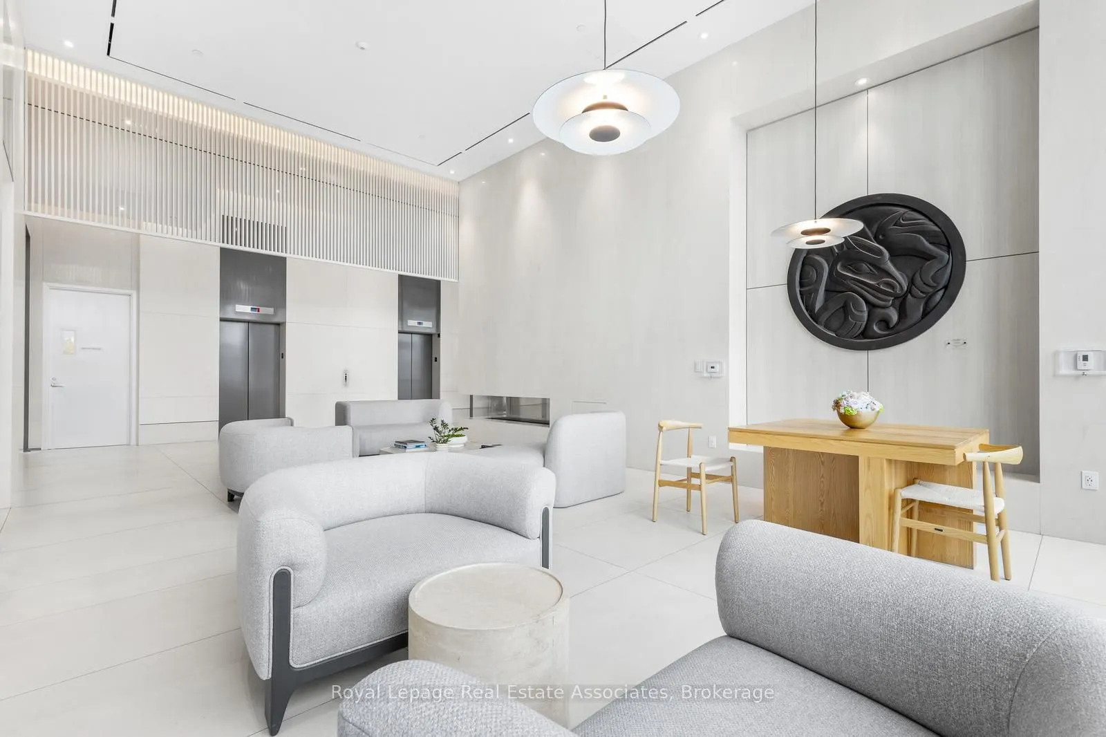 28 Ann Street, #1302