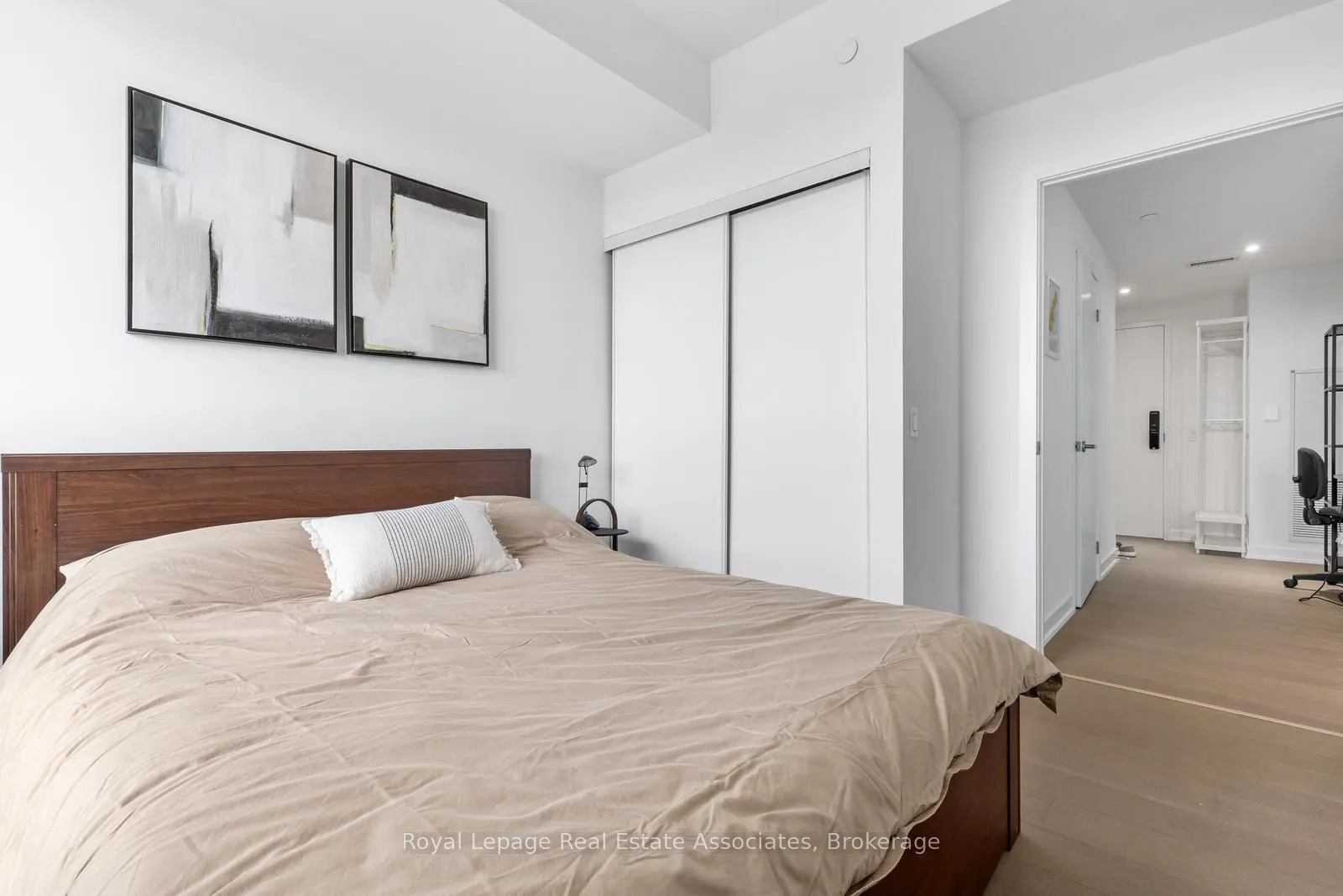 28 Ann Street, #1302
