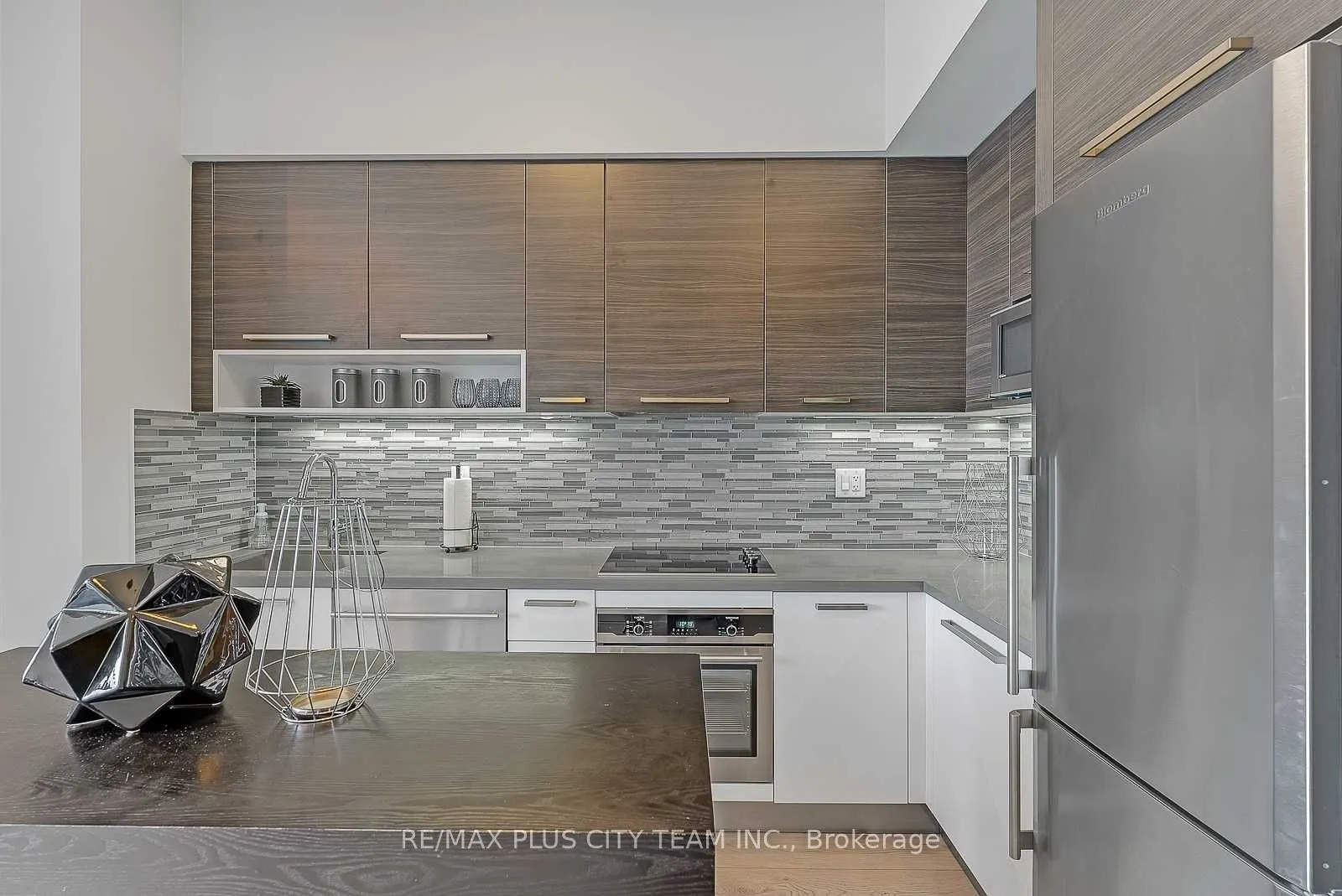 36 Park Lawn Road, #4306