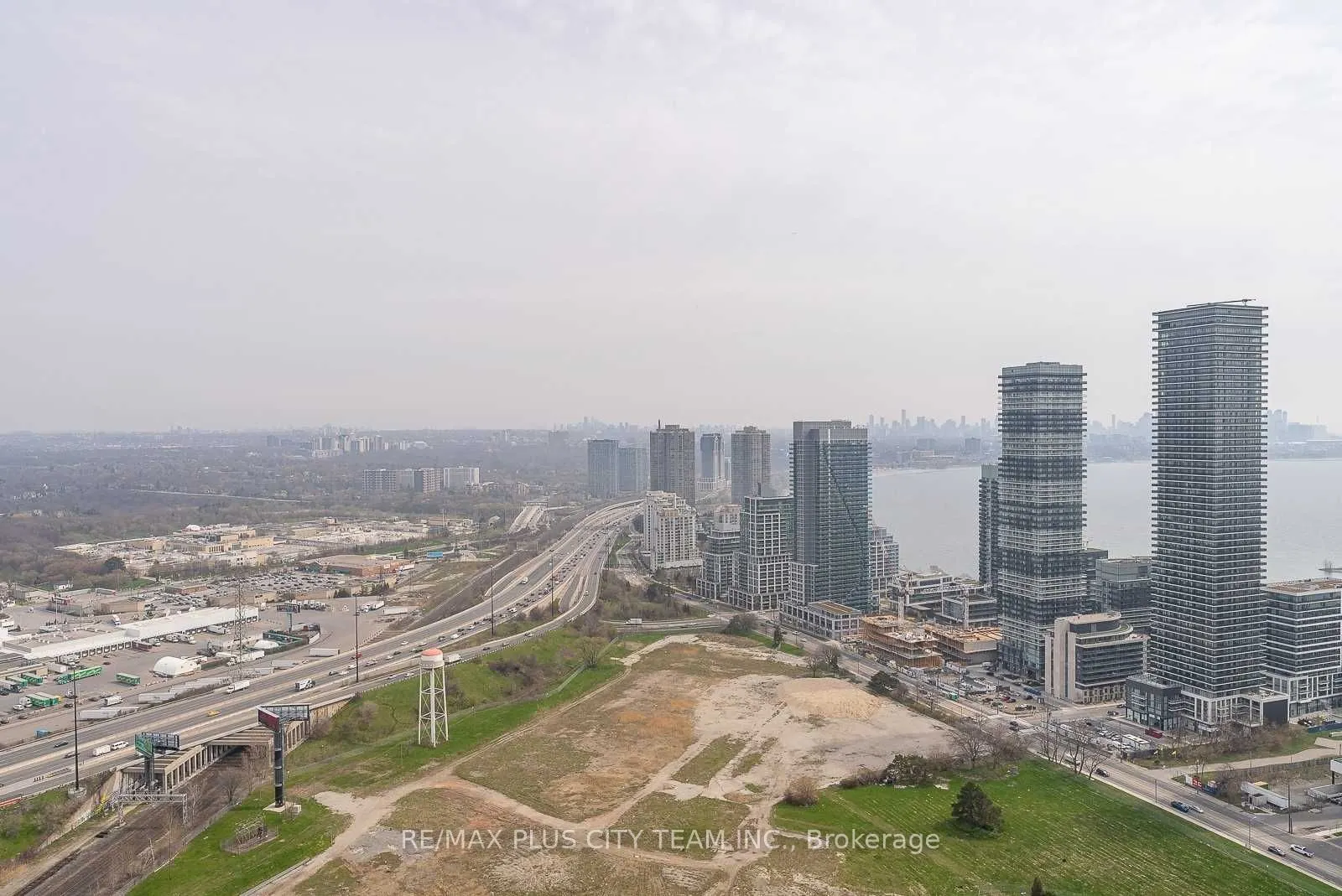 36 Park Lawn Road, #4306