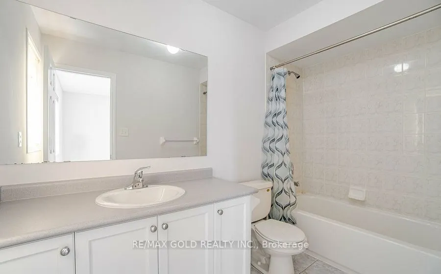 69 Portrush Trail