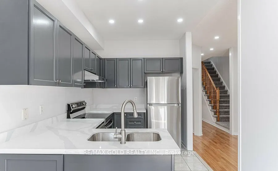 69 Portrush Trail