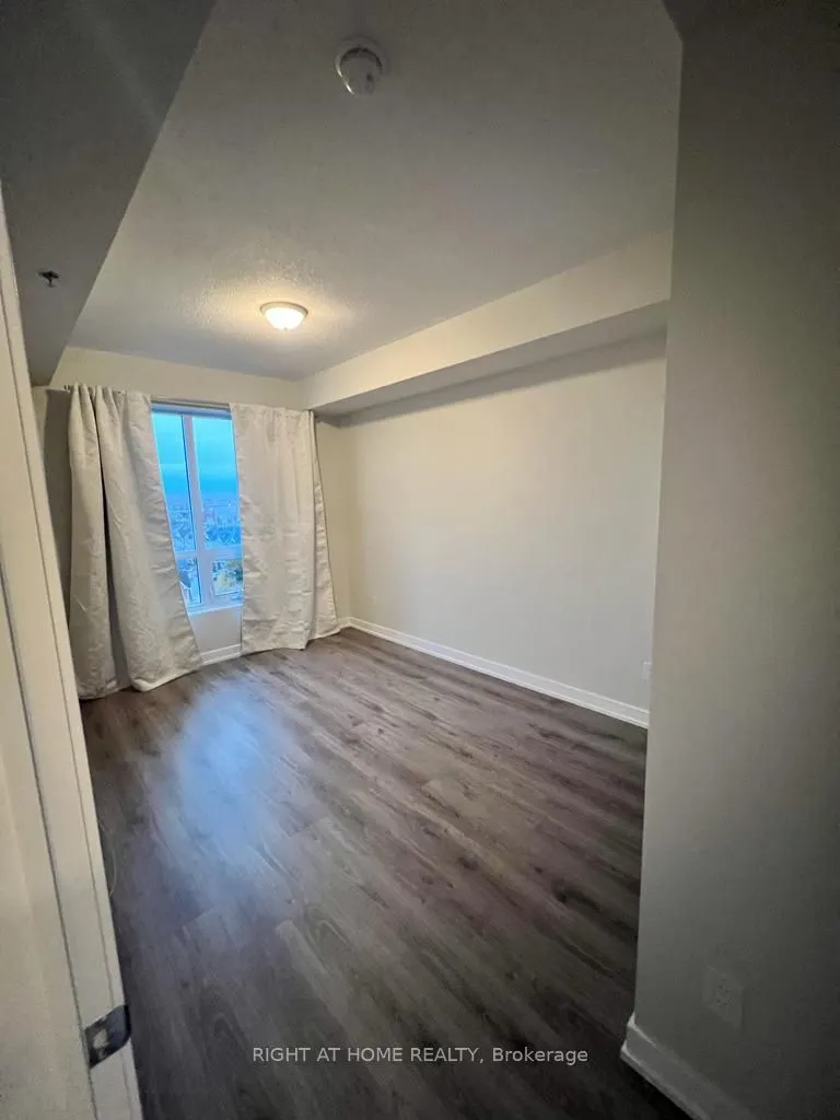 2490 Old Bronte Road, #616