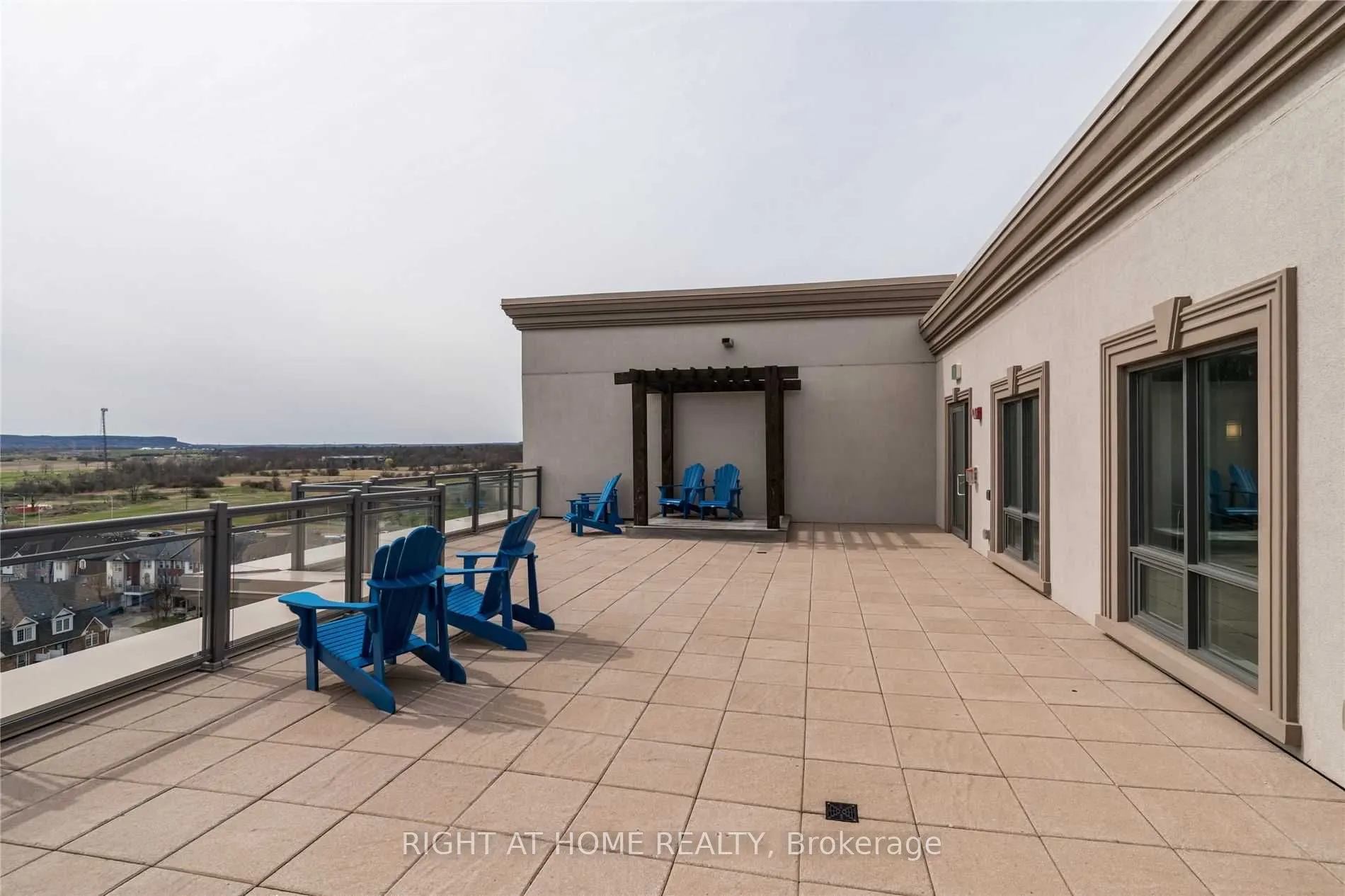 2490 Old Bronte Road, #616