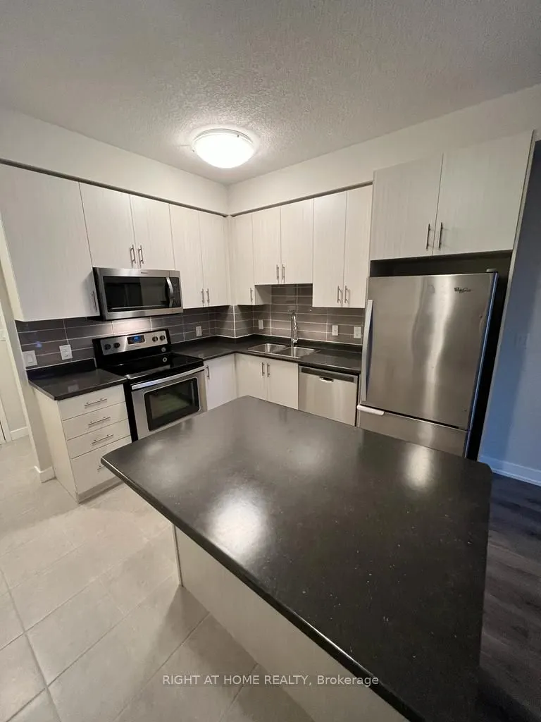 2490 Old Bronte Road, #616