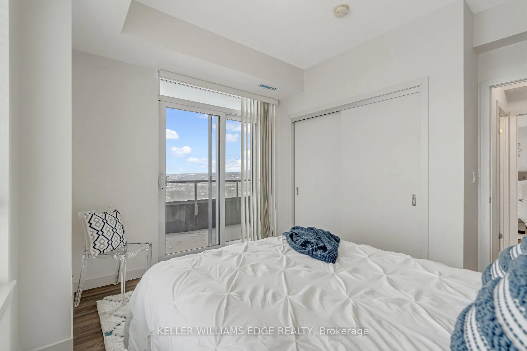 2081 Fairview Street, #1406
