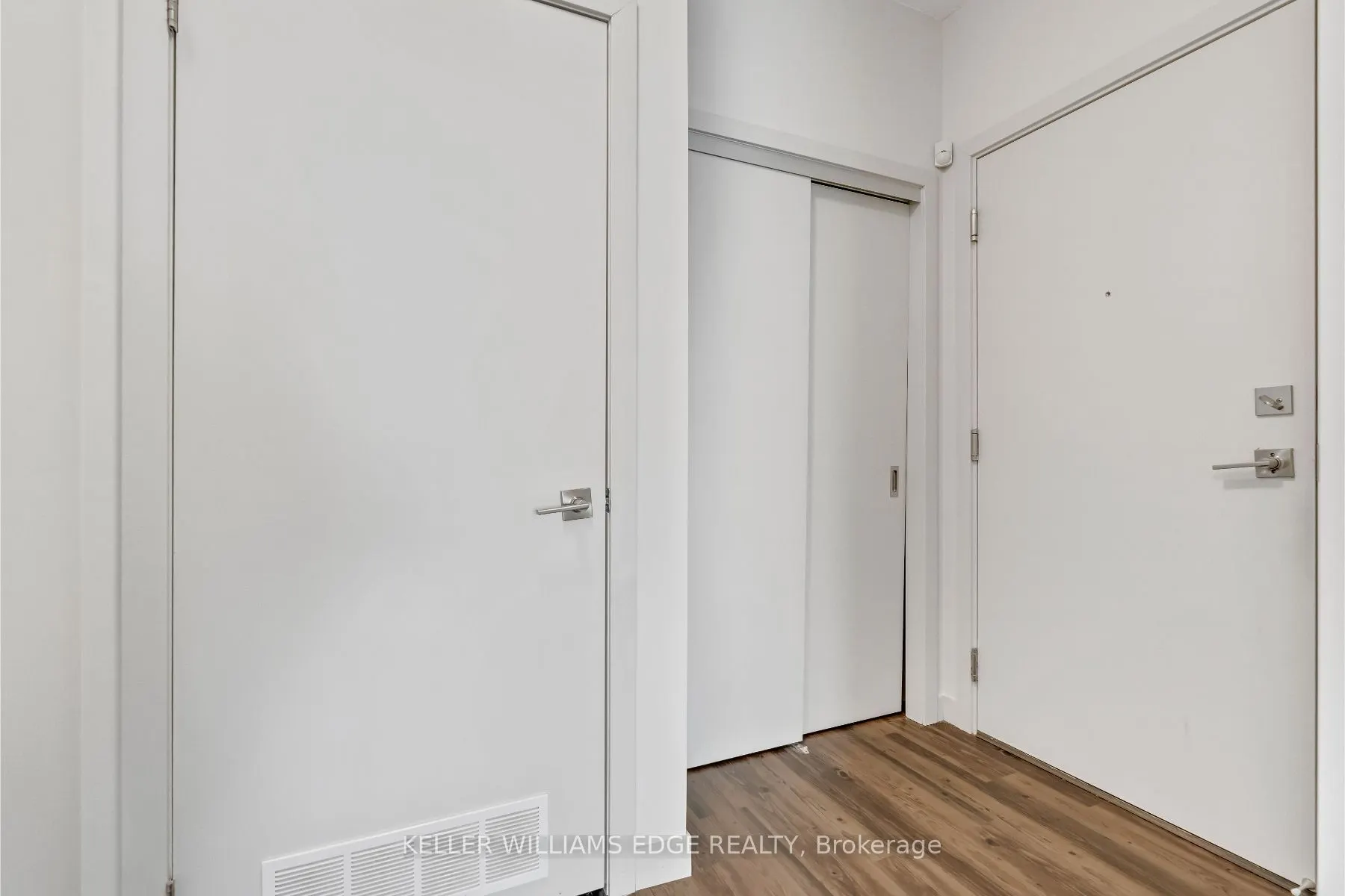 2081 Fairview Street, #1406