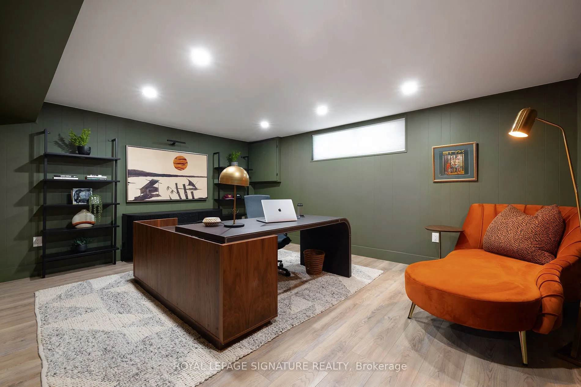 3495 Riverspray Crescent