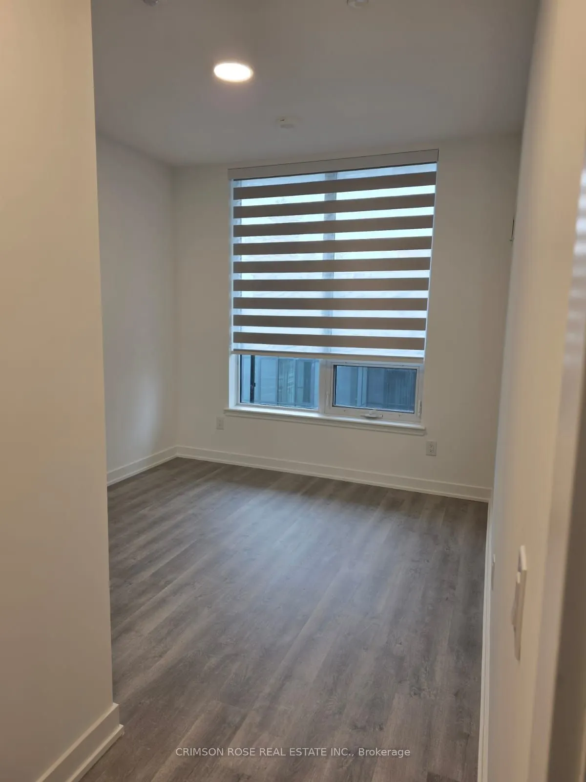 5105 Hurontario Street, #414