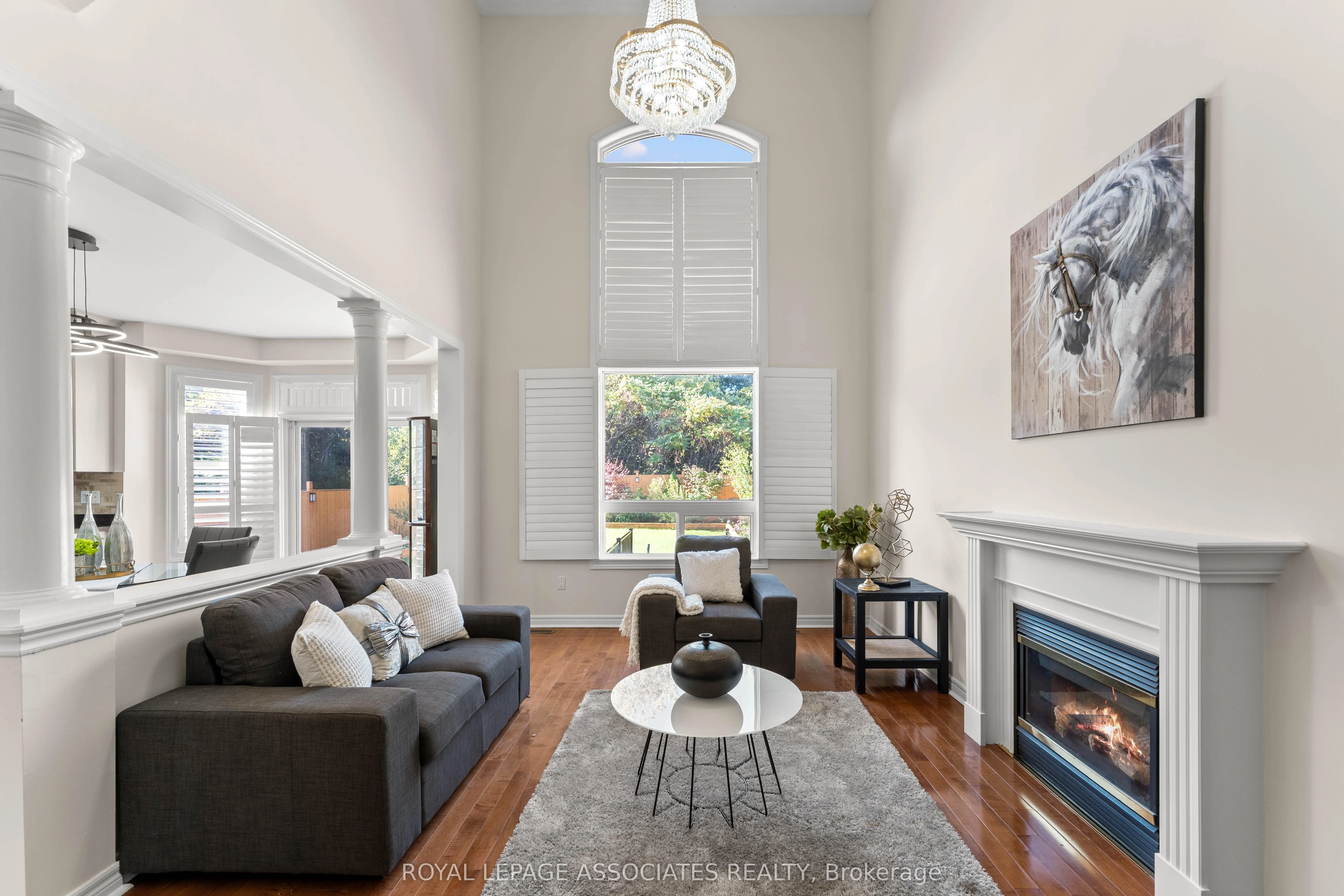 88 Showboat Crescent