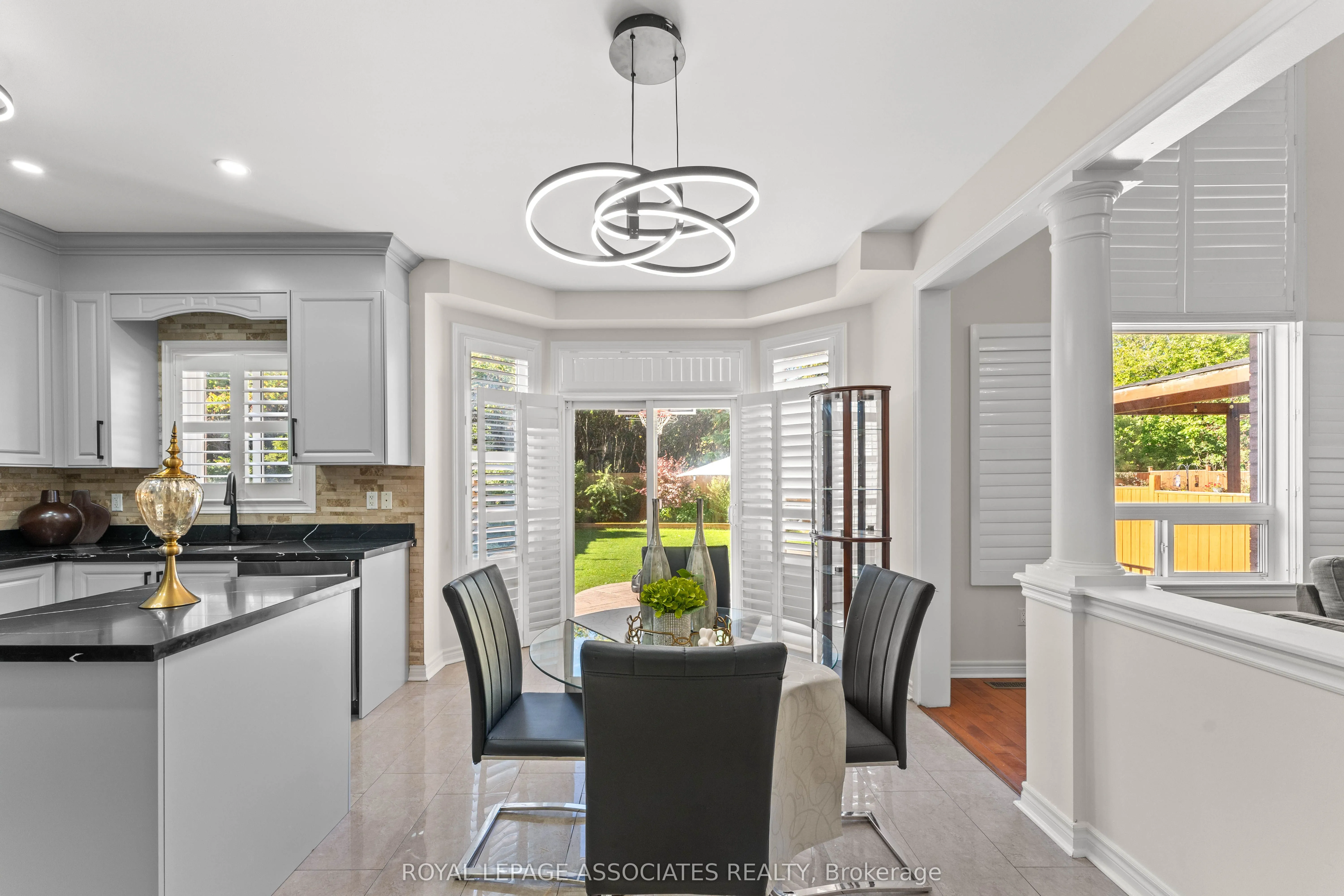 88 Showboat Crescent