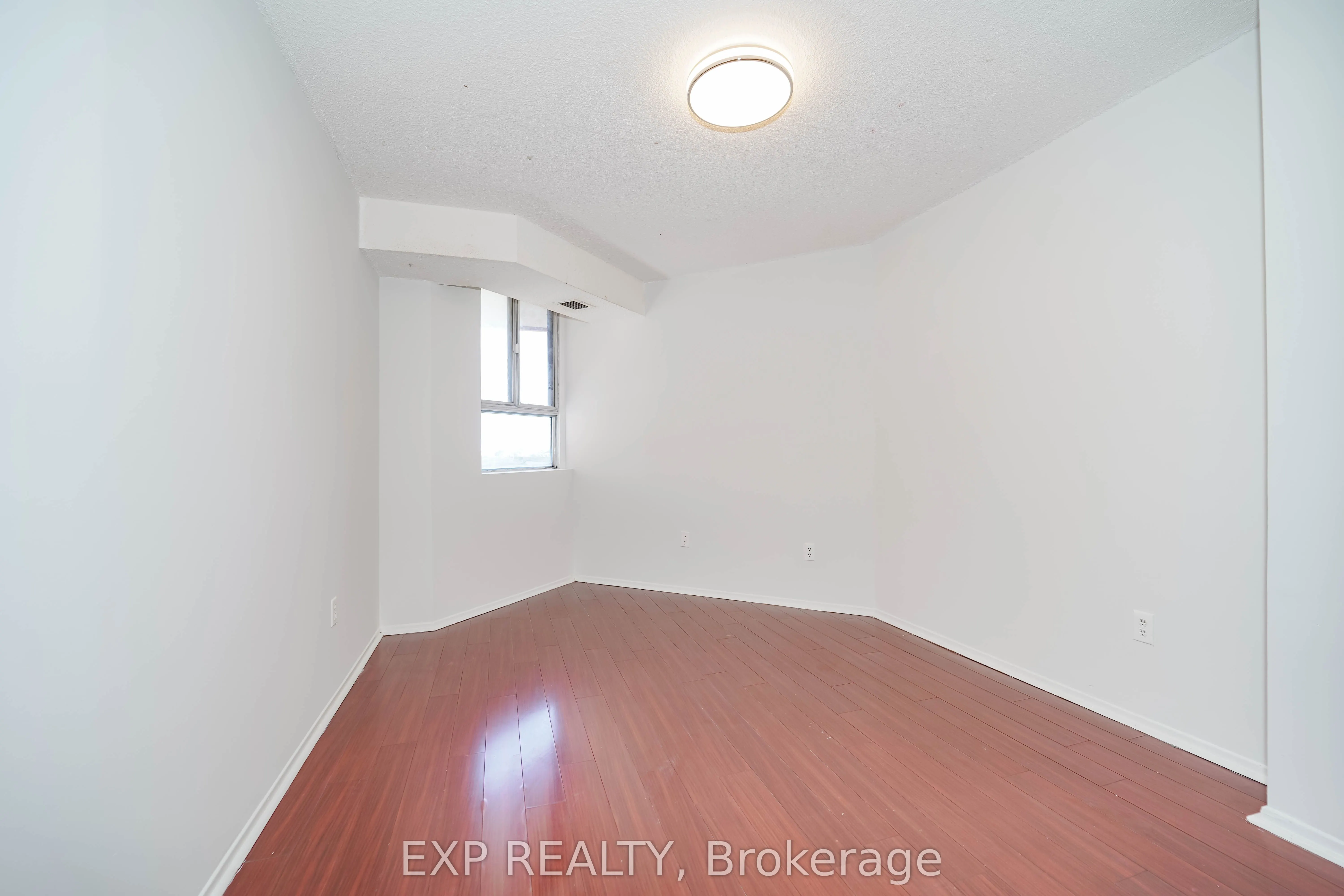 236 Albion Road, #901