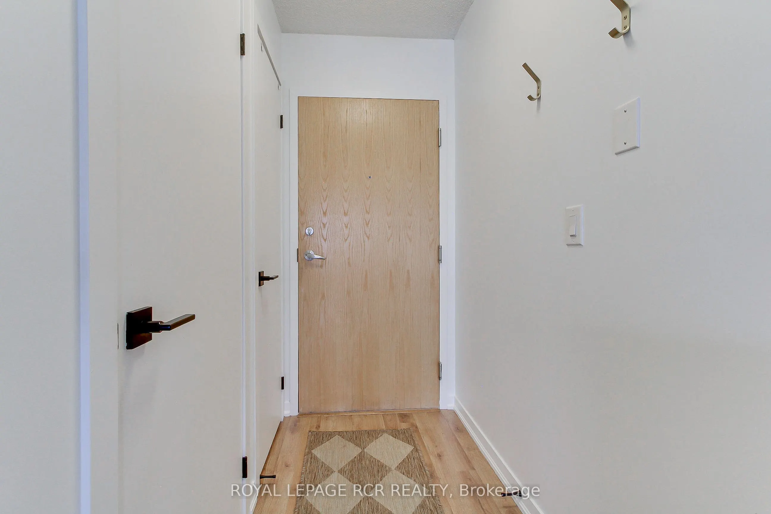 38 Joe Shuster Way, #623