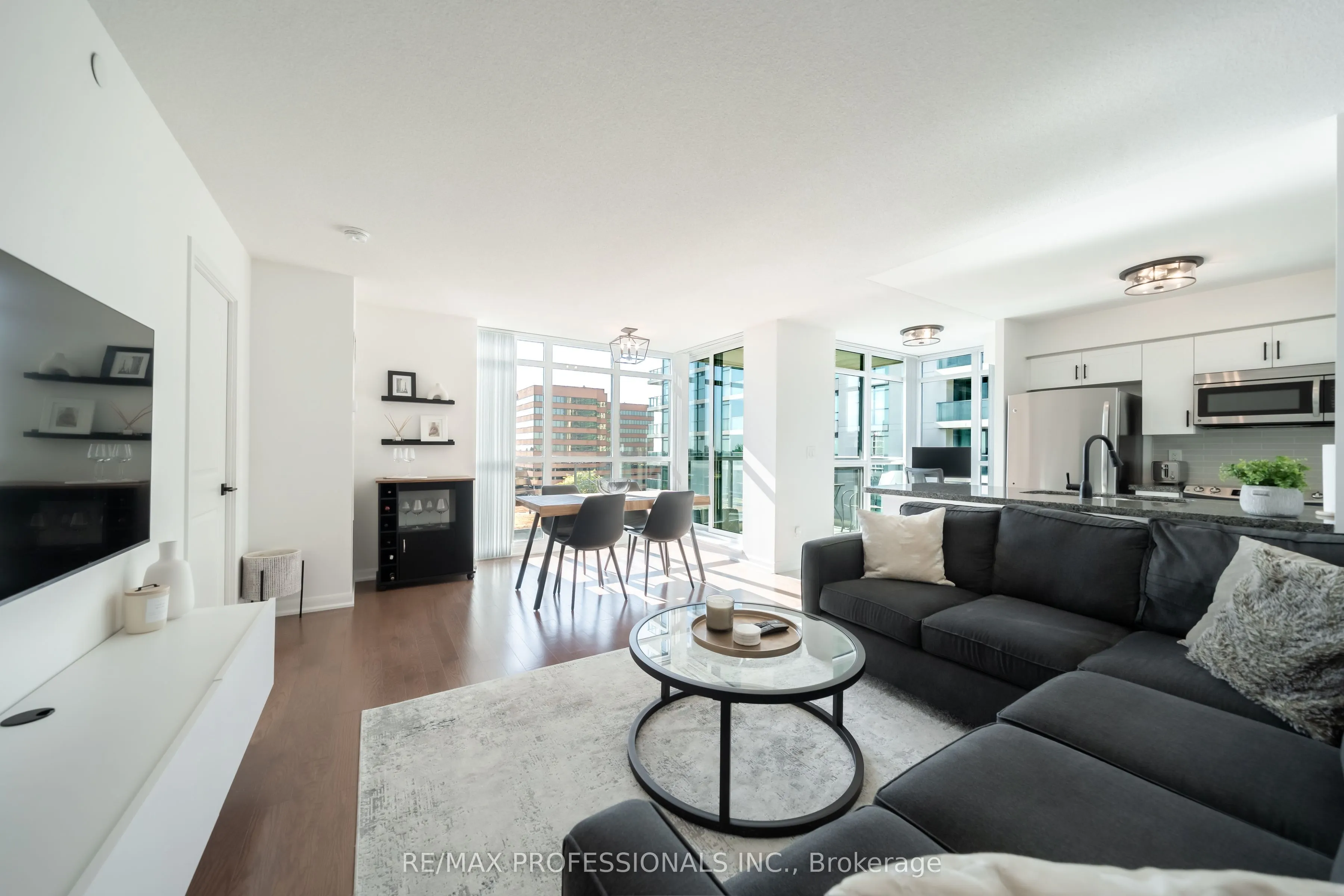 205 Sherway Gardens Road, #610