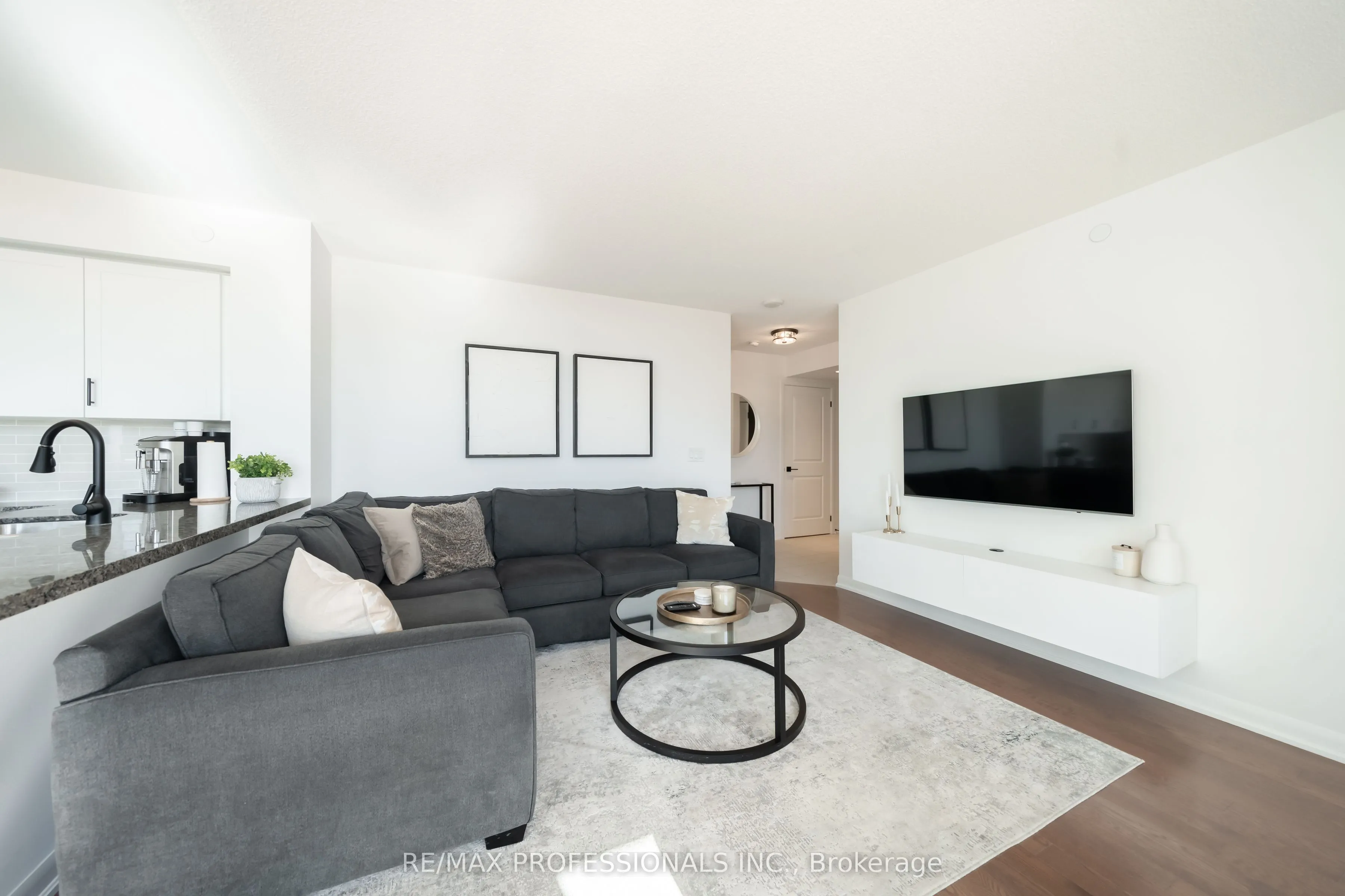 205 Sherway Gardens Road, #610