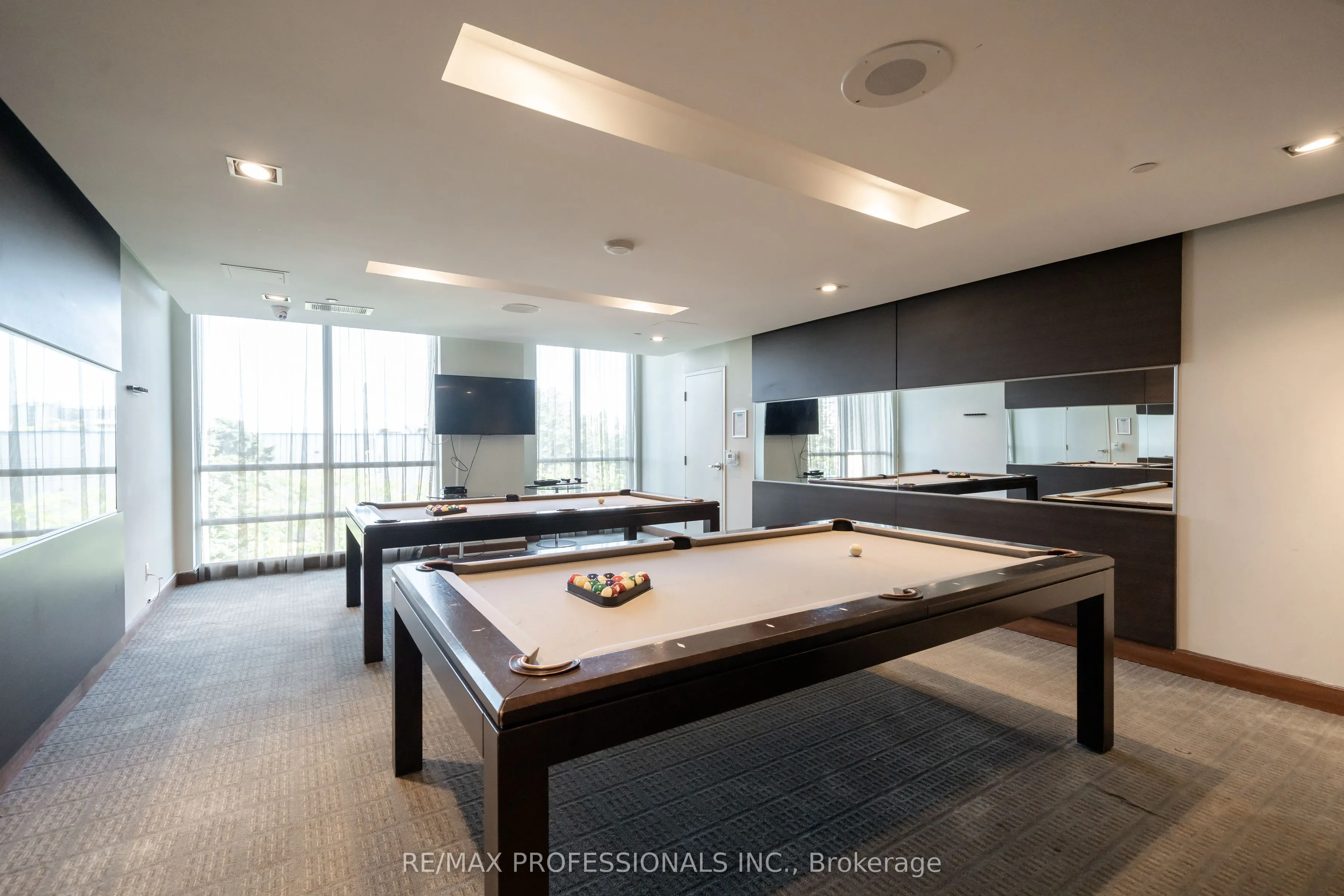 205 Sherway Gardens Road, #610