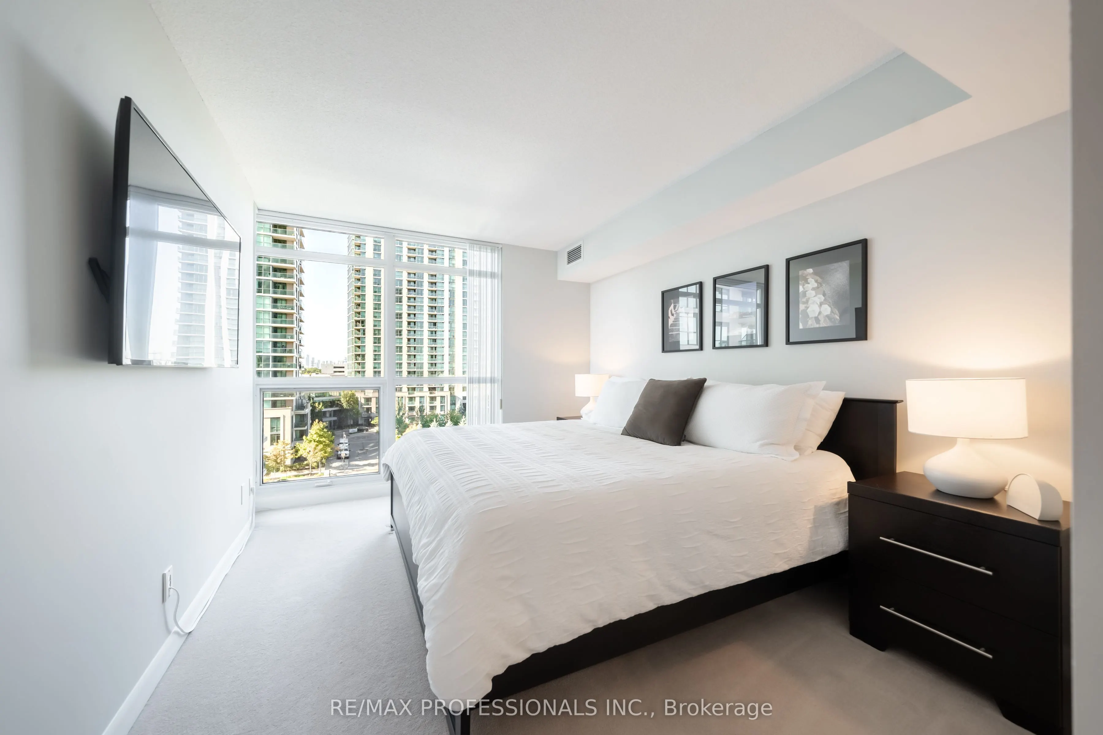 205 Sherway Gardens Road, #610