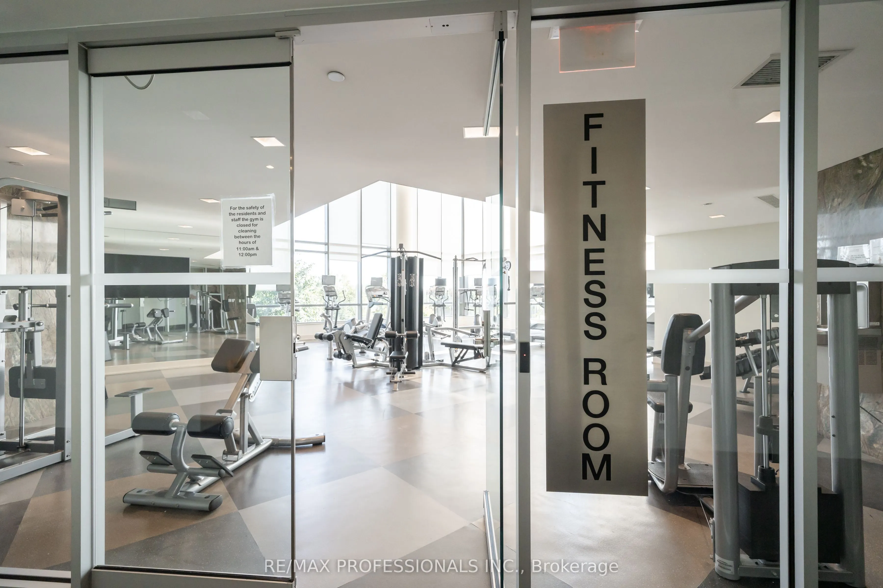 205 Sherway Gardens Road, #610