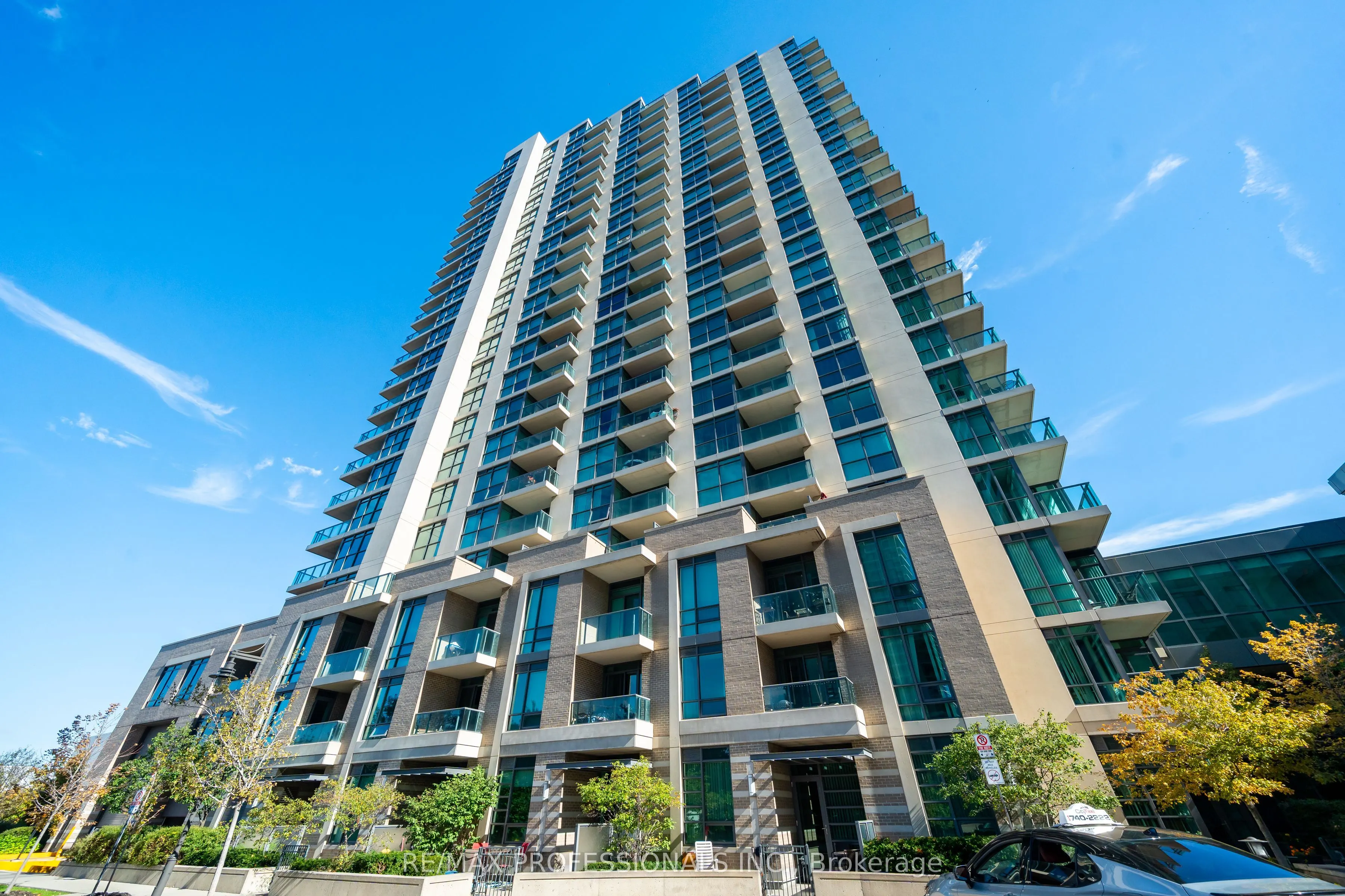 205 Sherway Gardens Road, #610