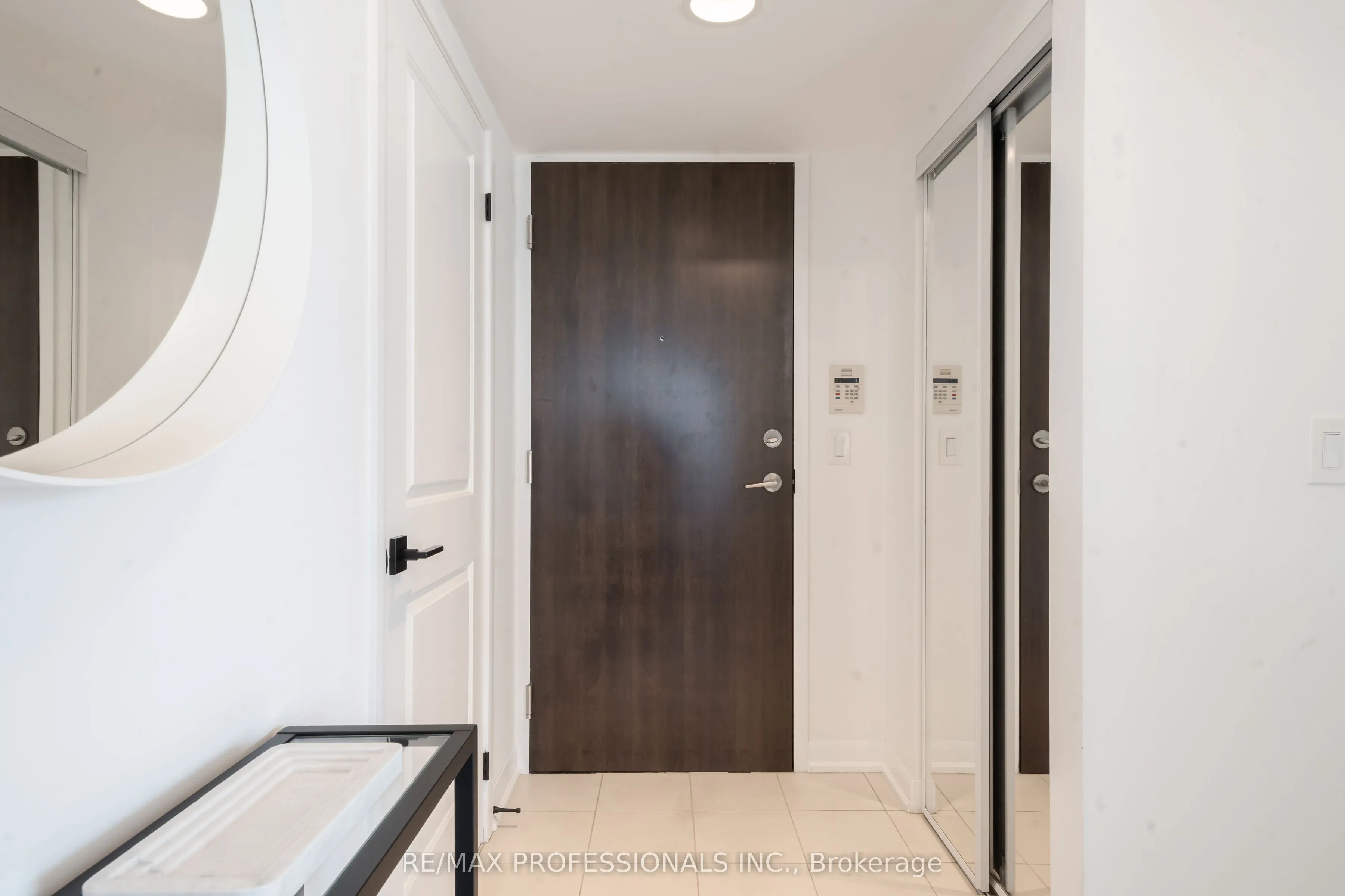 205 Sherway Gardens Road, #610