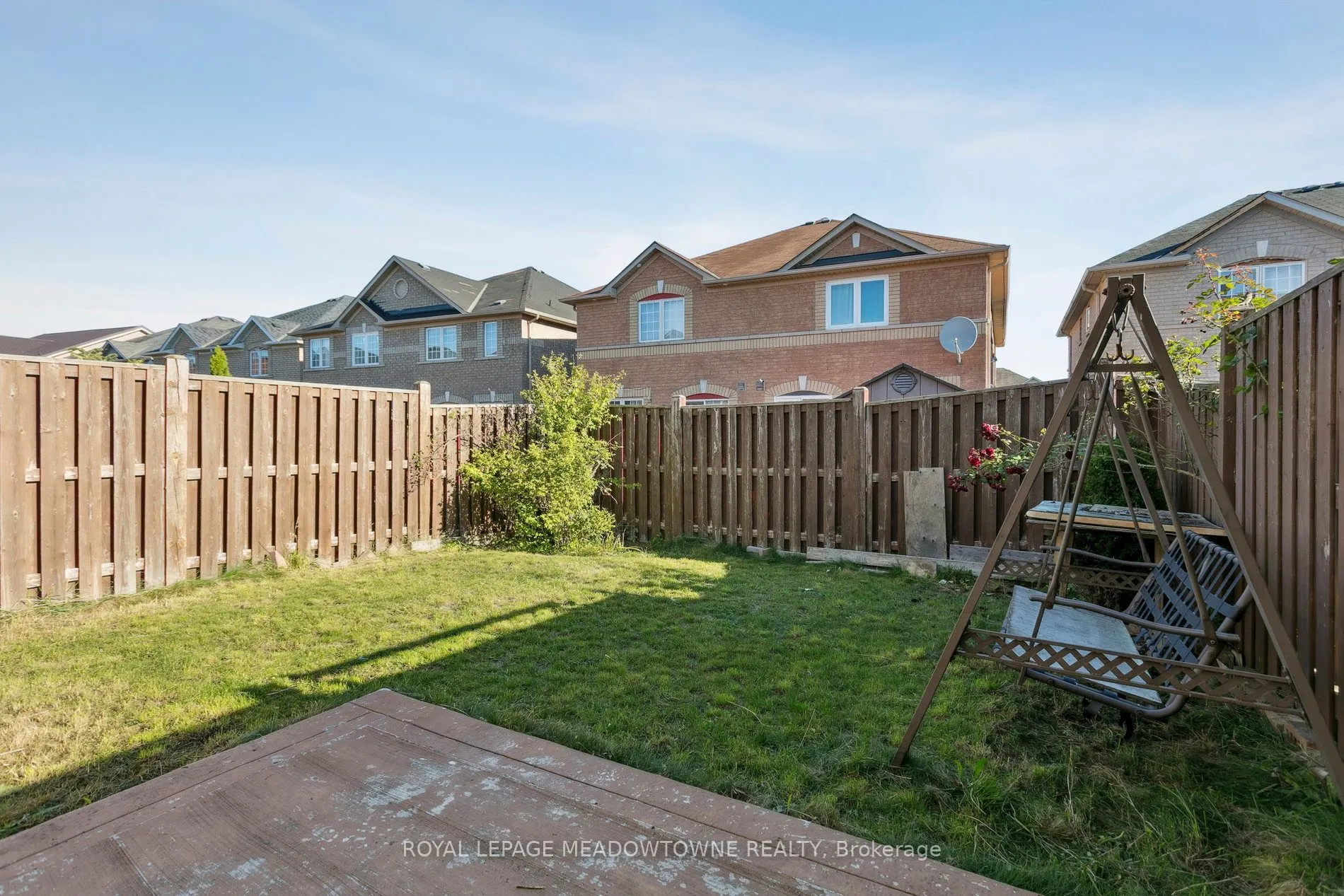 132 Crystalview Crescent, #Upper