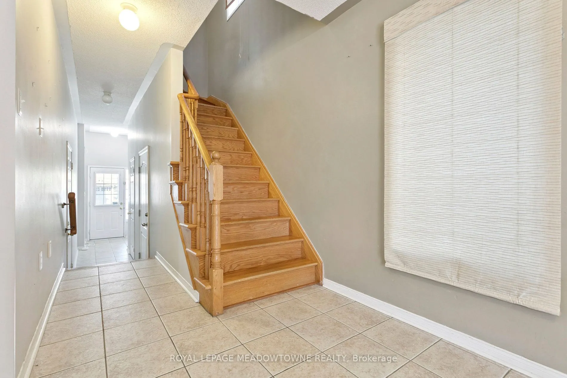 132 Crystalview Crescent, #Upper
