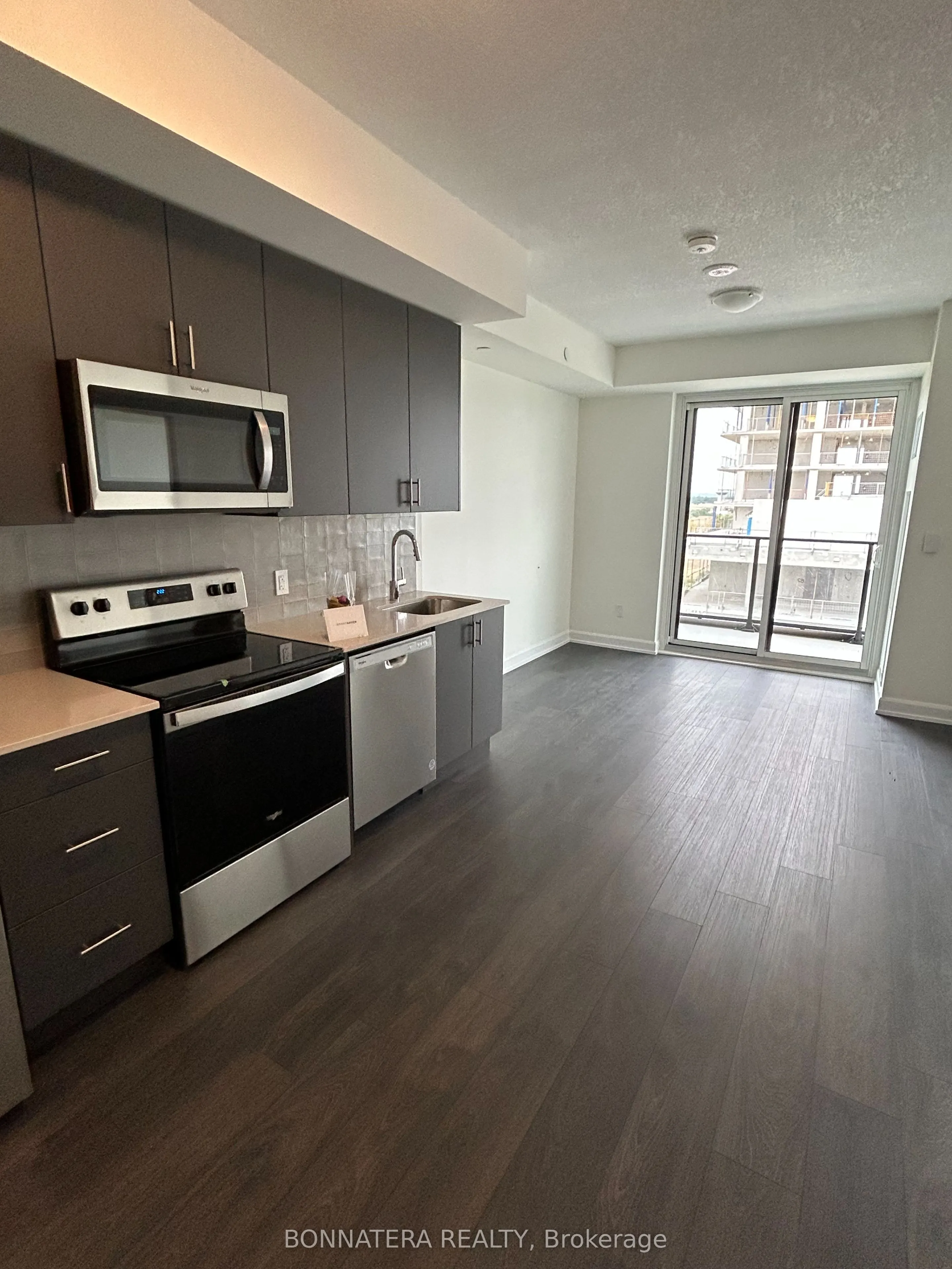 3220 William Coltson Avenue, #1405