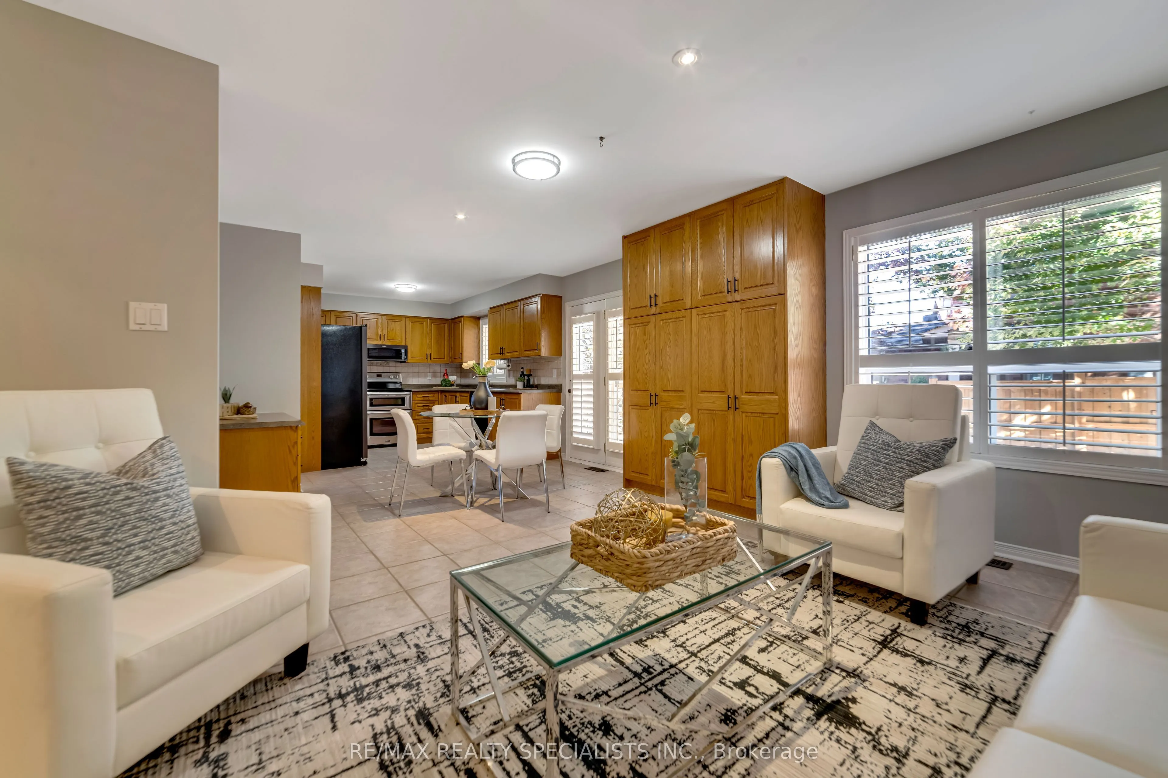 2 Torada Court