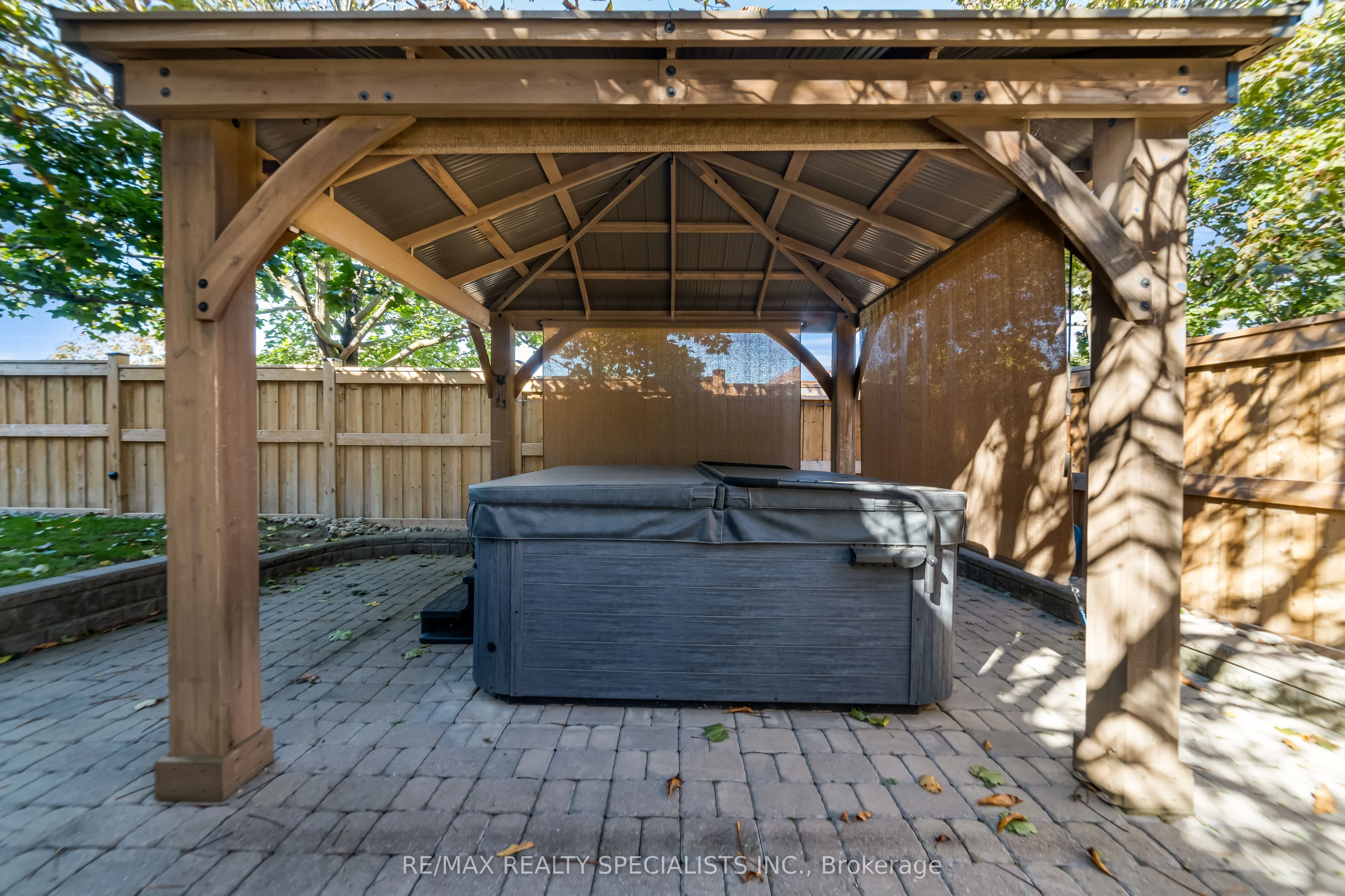 2 Torada Court