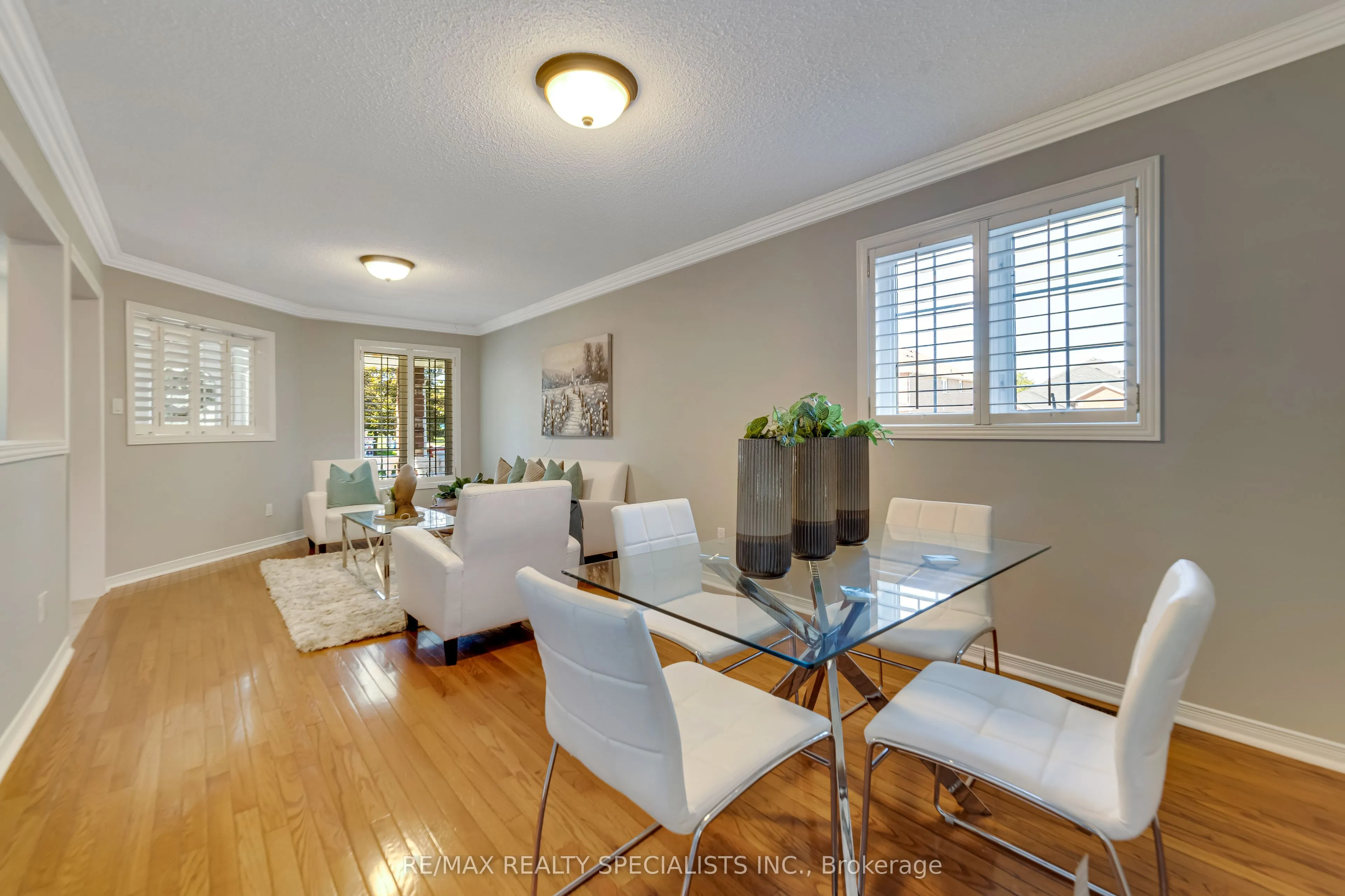 2 Torada Court