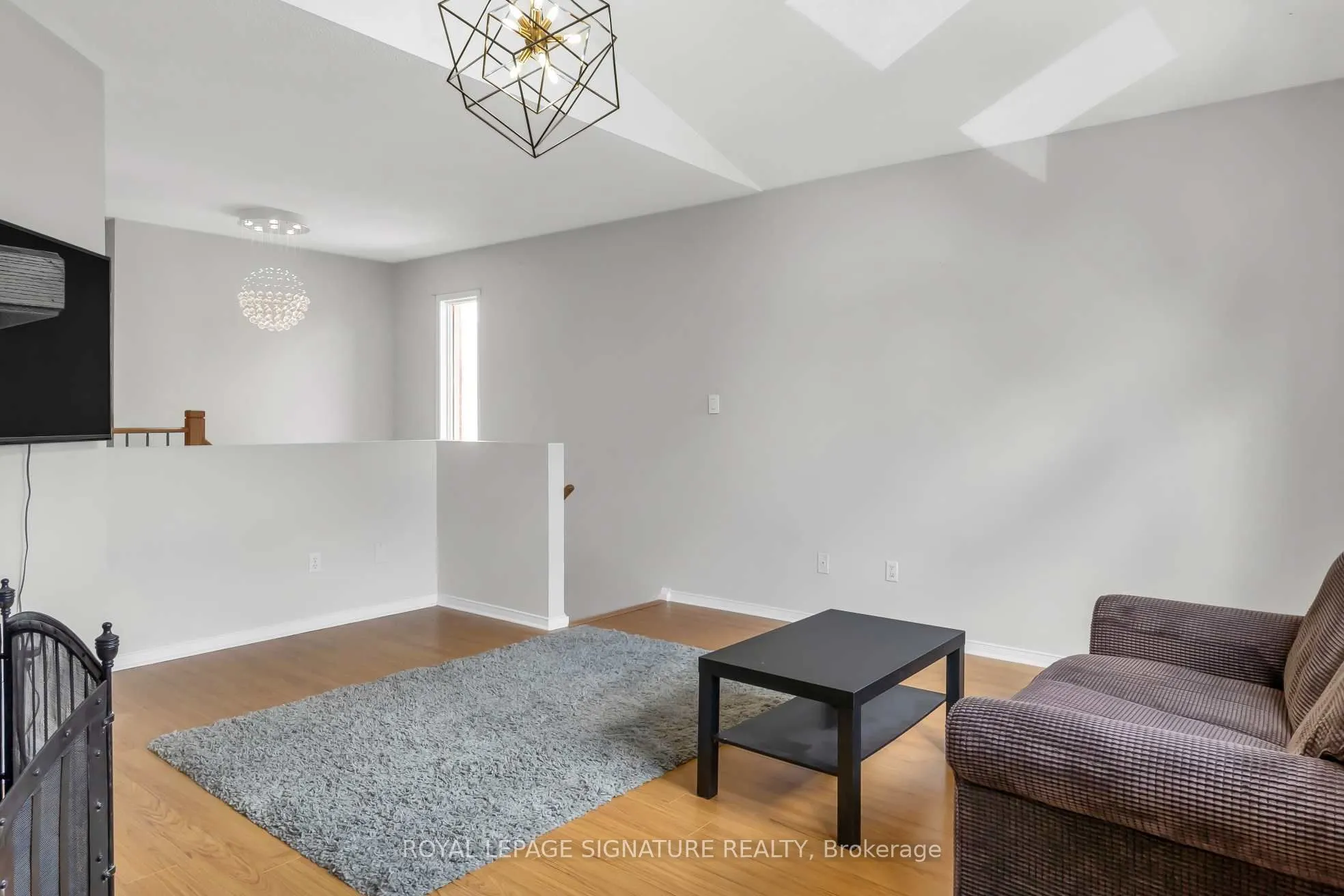 23 Valonia Drive, #Upper