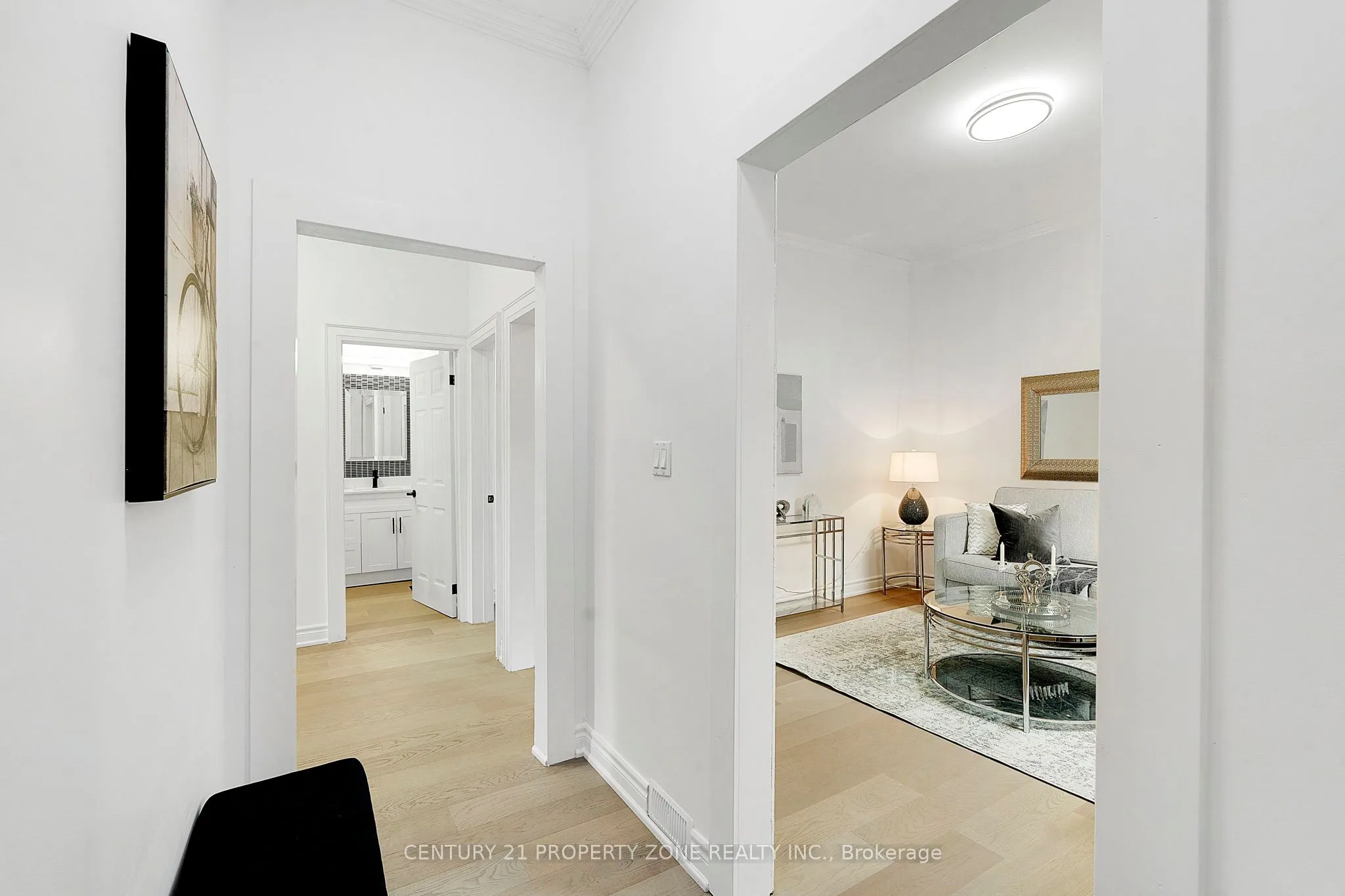 72 Nelson Street E