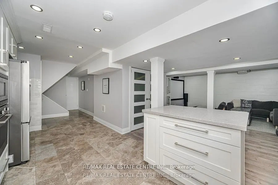 8 Duffield Road