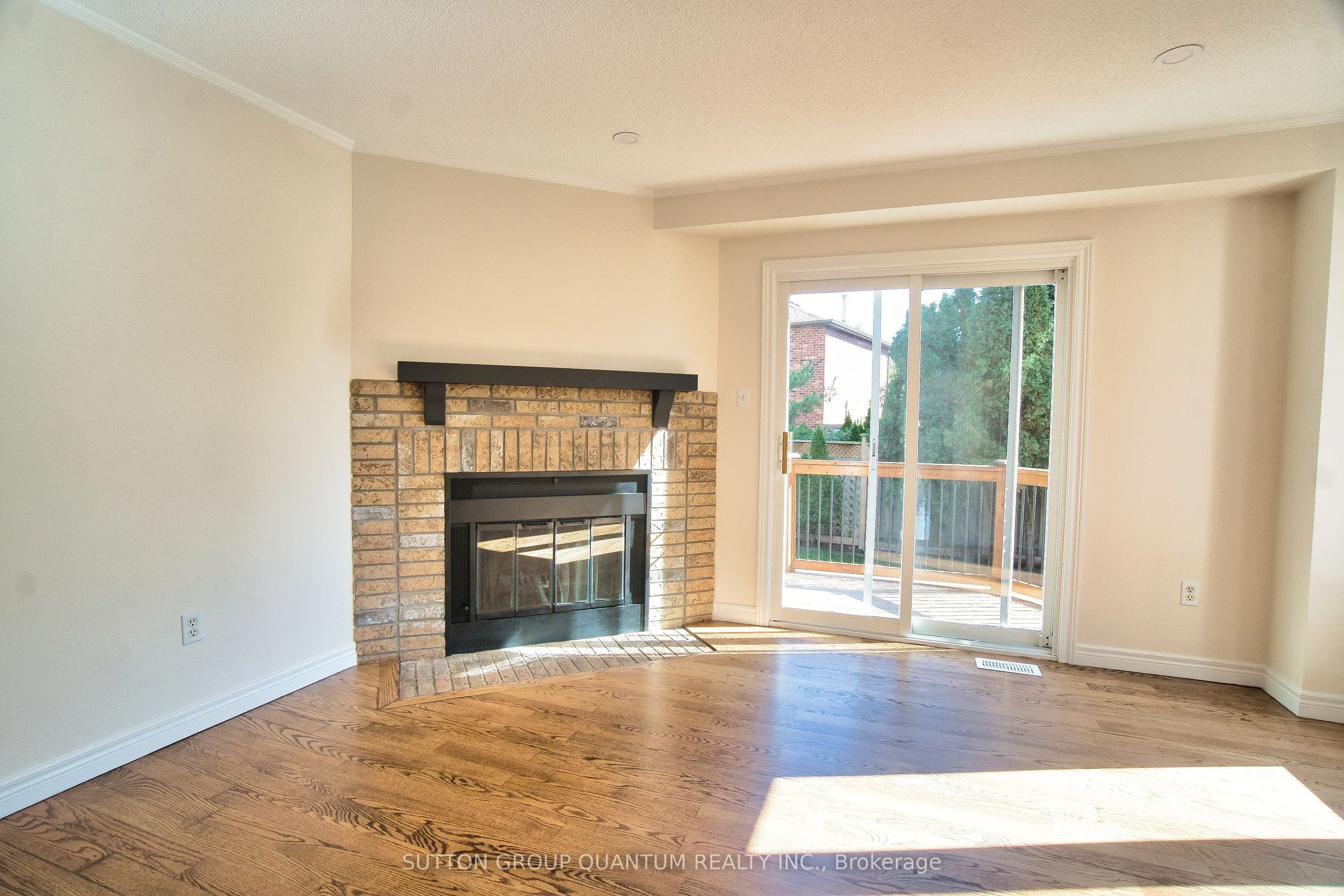 3312 Sundew Court
